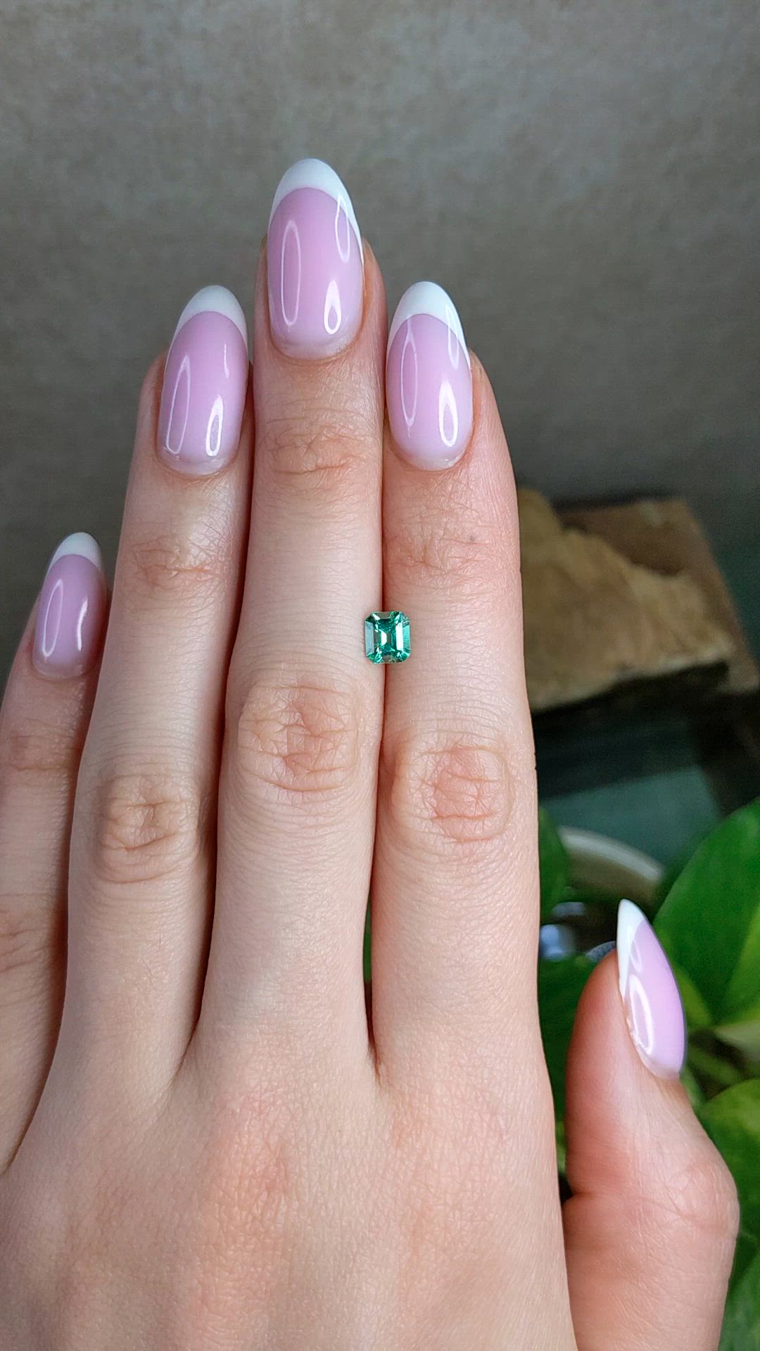 0.62 Ct. Emerald from Colombia Size Video