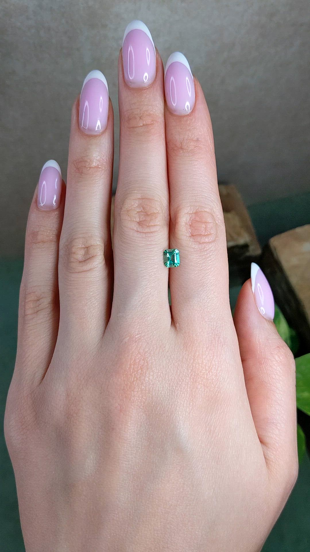 0.62 Ct. Emerald from Colombia Size Video
