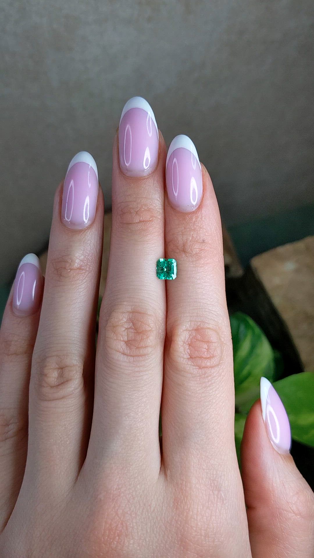 0.73 Ct. Emerald from Colombia Size Video