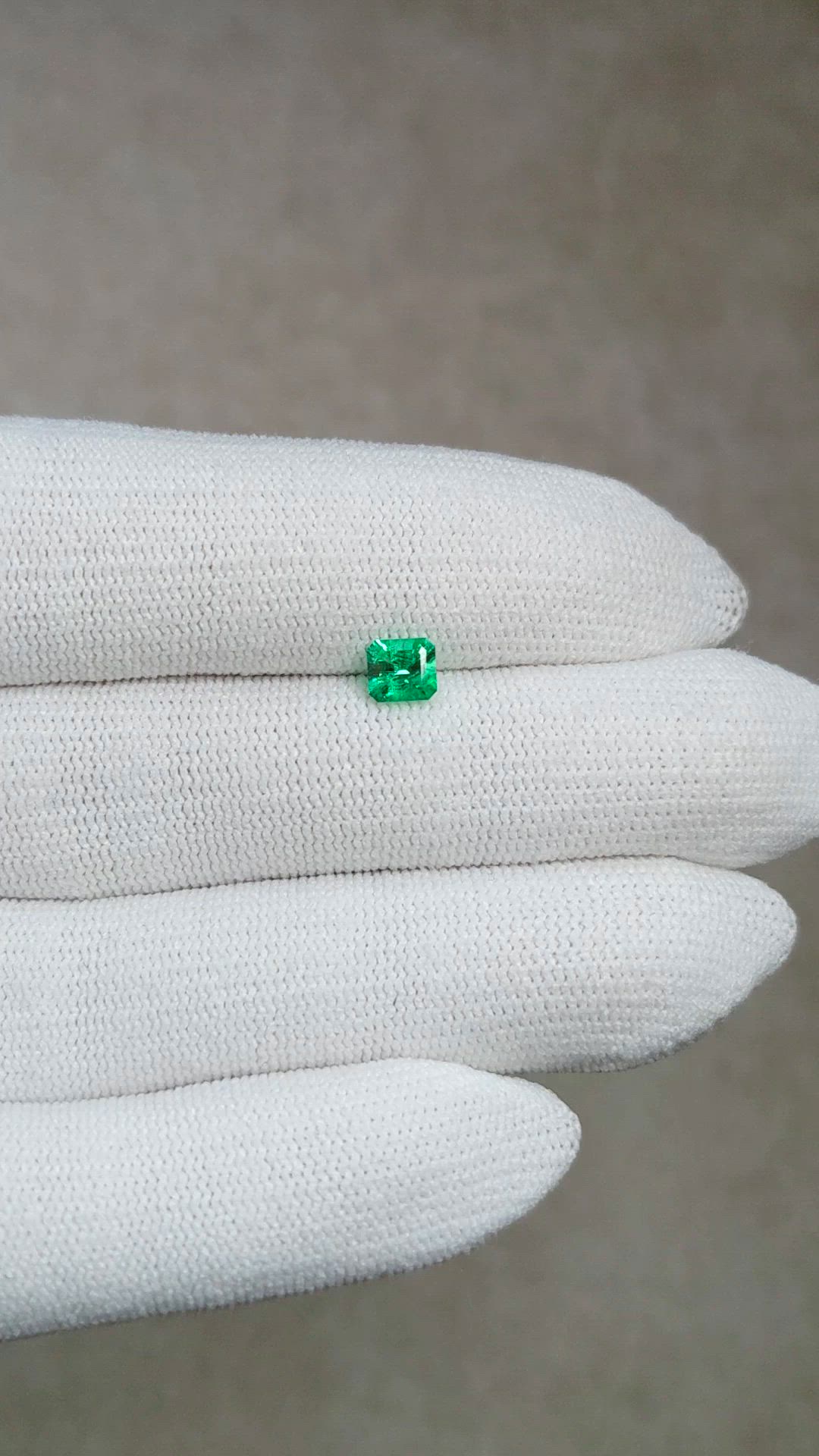 0.46 Ct. Emerald from Colombia Size Video