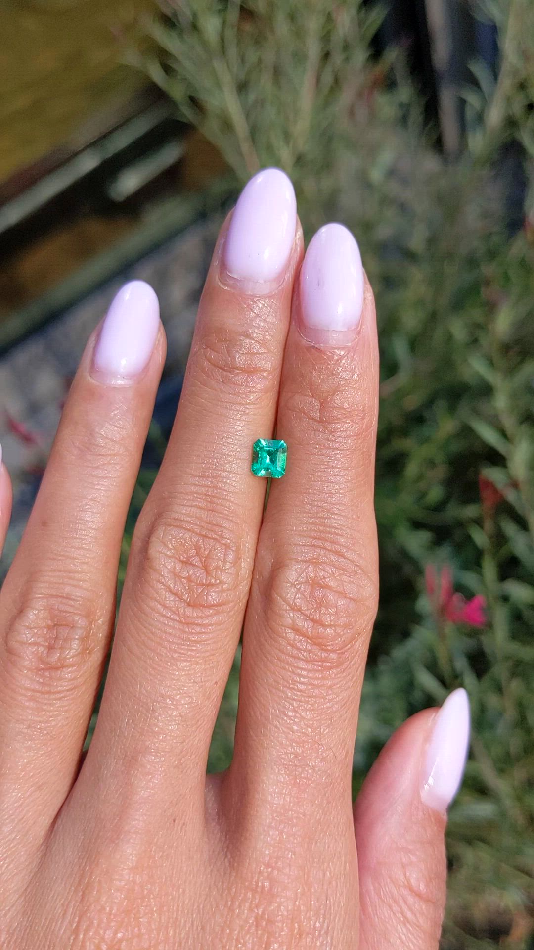 0.46 Ct. Emerald from Colombia Size Video