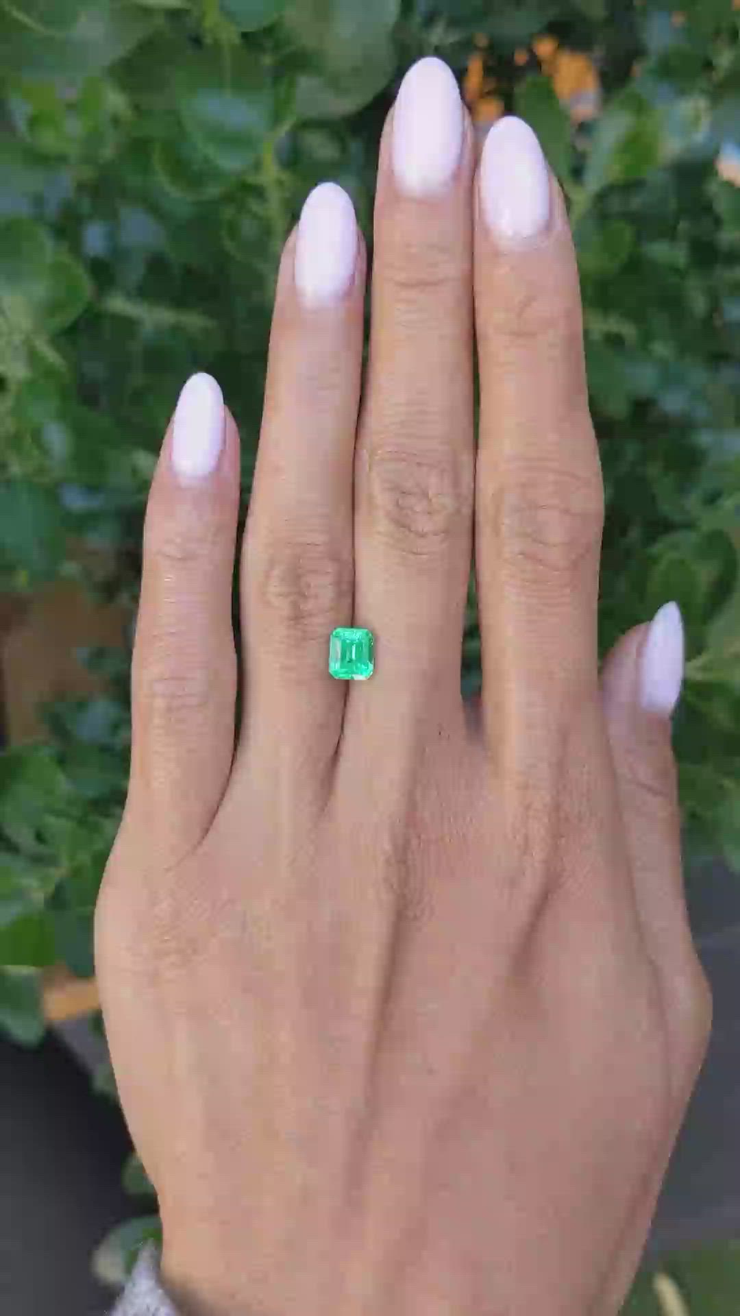 1.18 Ct. Emerald from Colombia Size Video