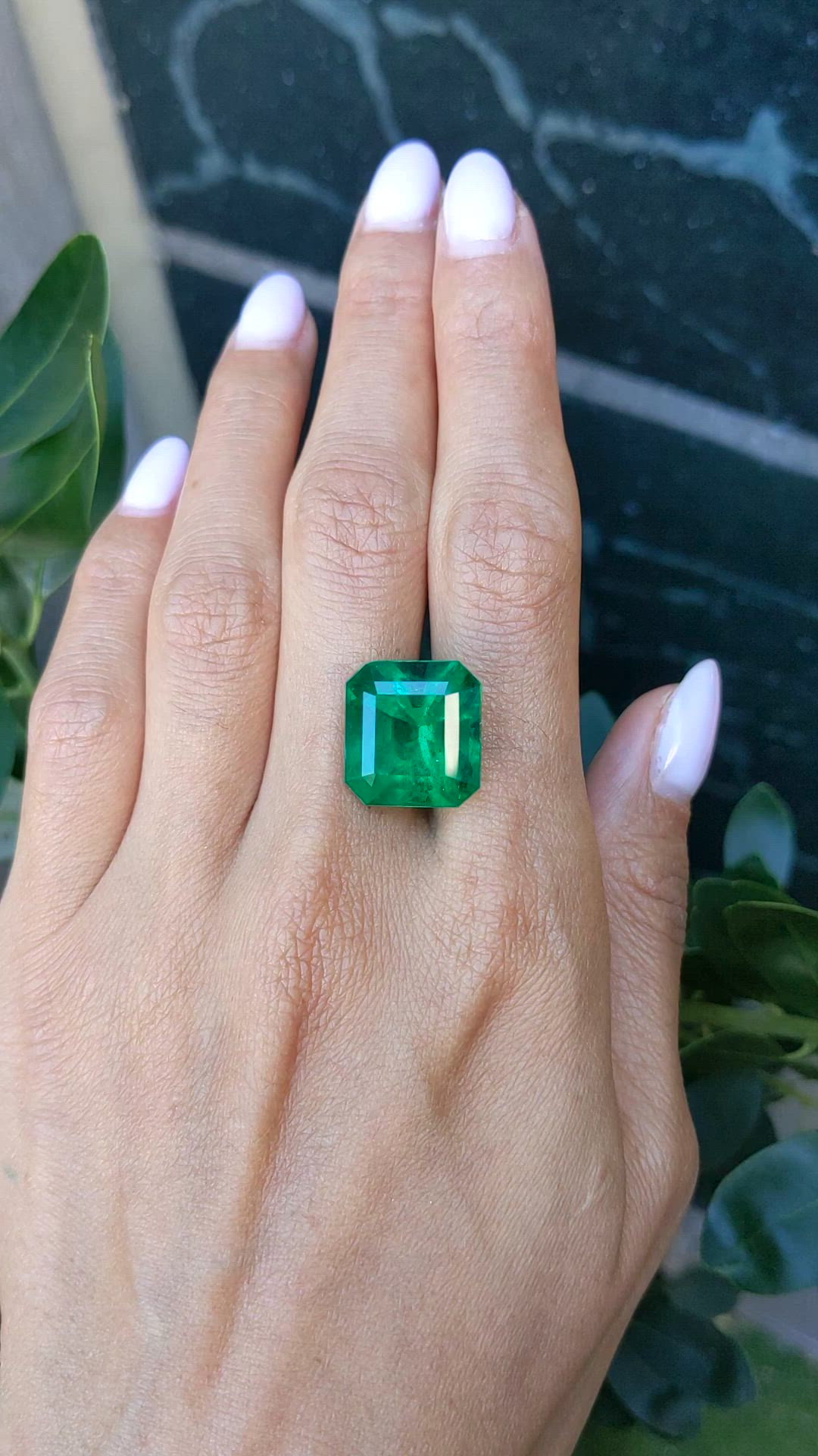 15.74 Ct. Emerald from Colombia Size Video