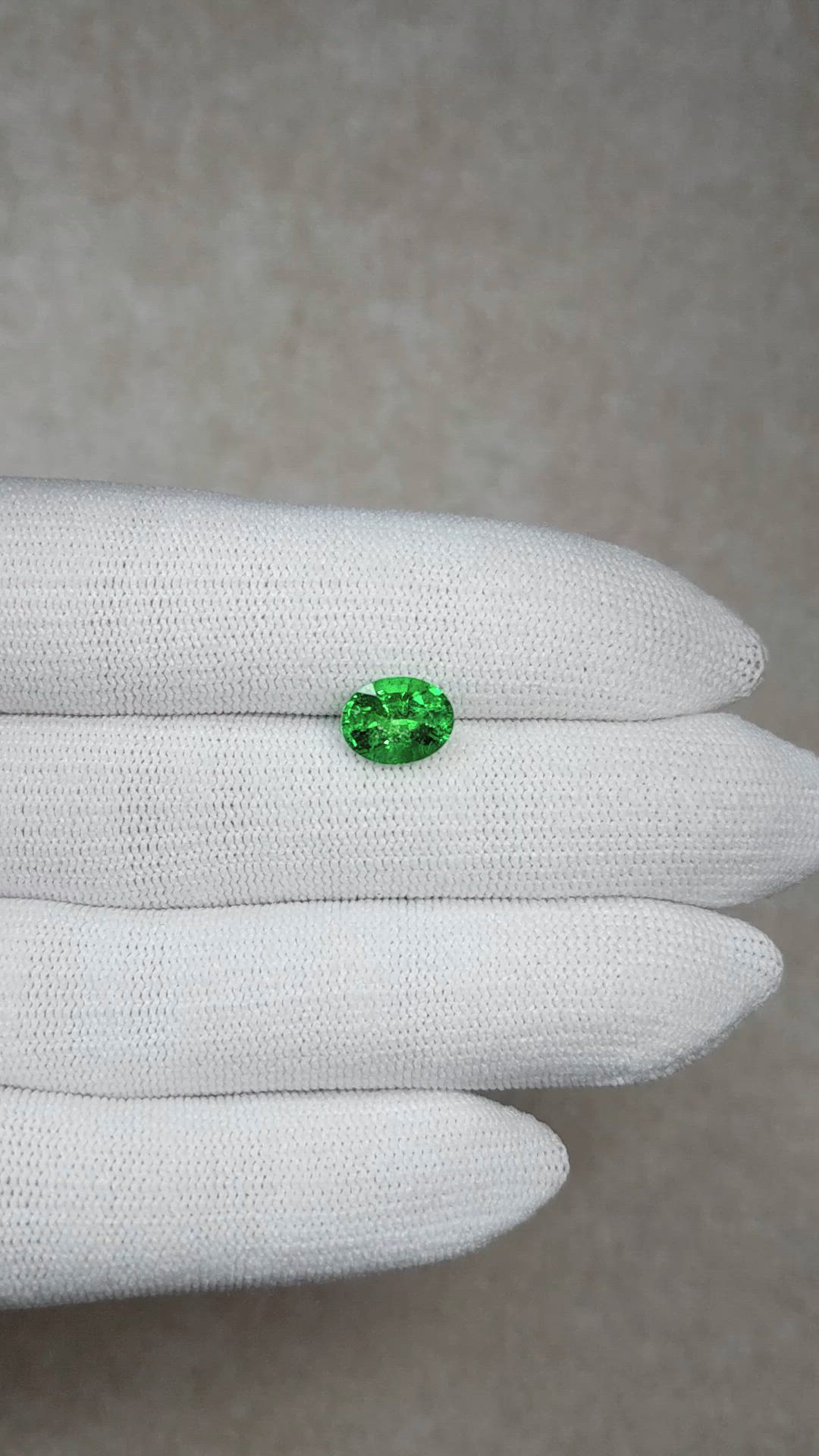 2.02 Ct. Emerald from Colombia Size Video