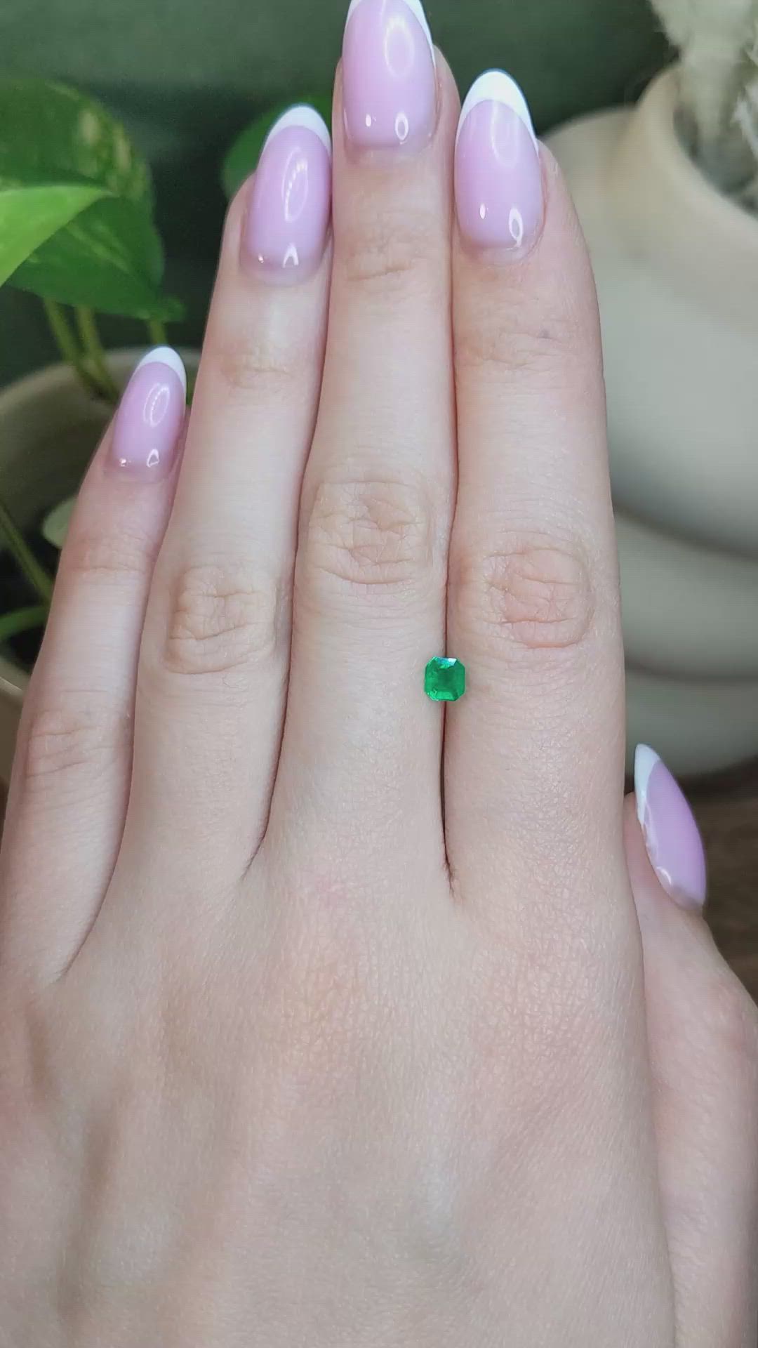 0.47 Ct. Emerald from Colombia Size Video
