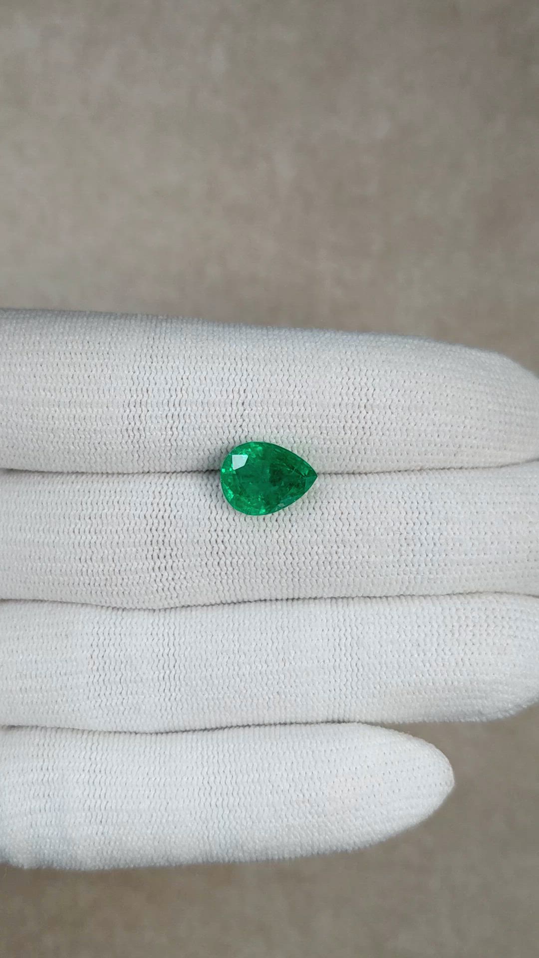 3.70 Ct. Emerald from Zambia Size Video