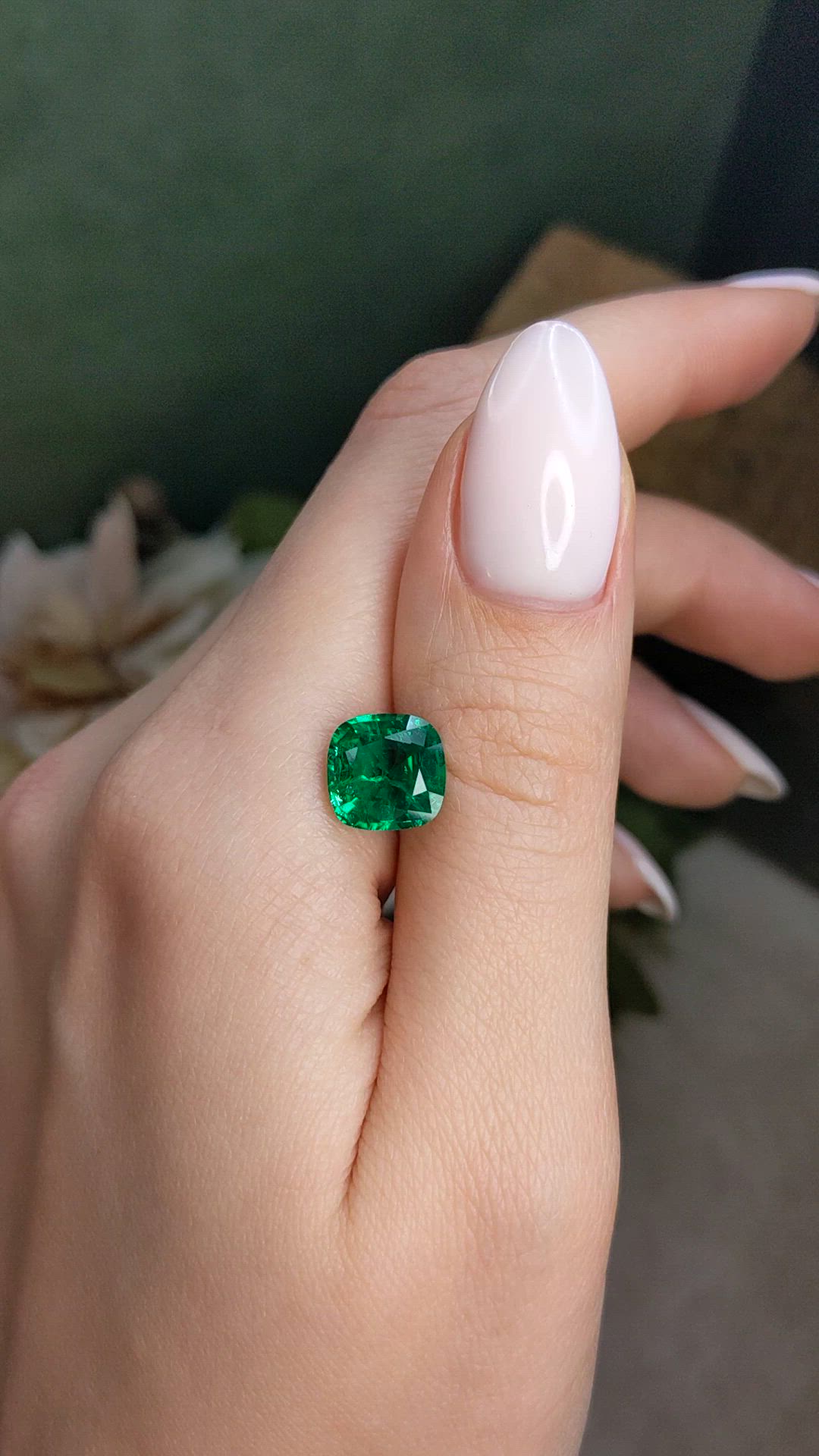 3.61 Ct. Emerald from Zambia Size Video