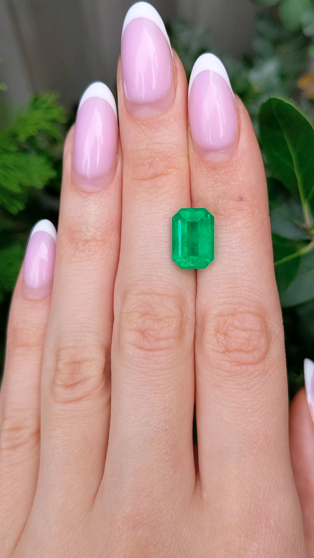 4.78 Ct. Emerald from Colombia Size Video