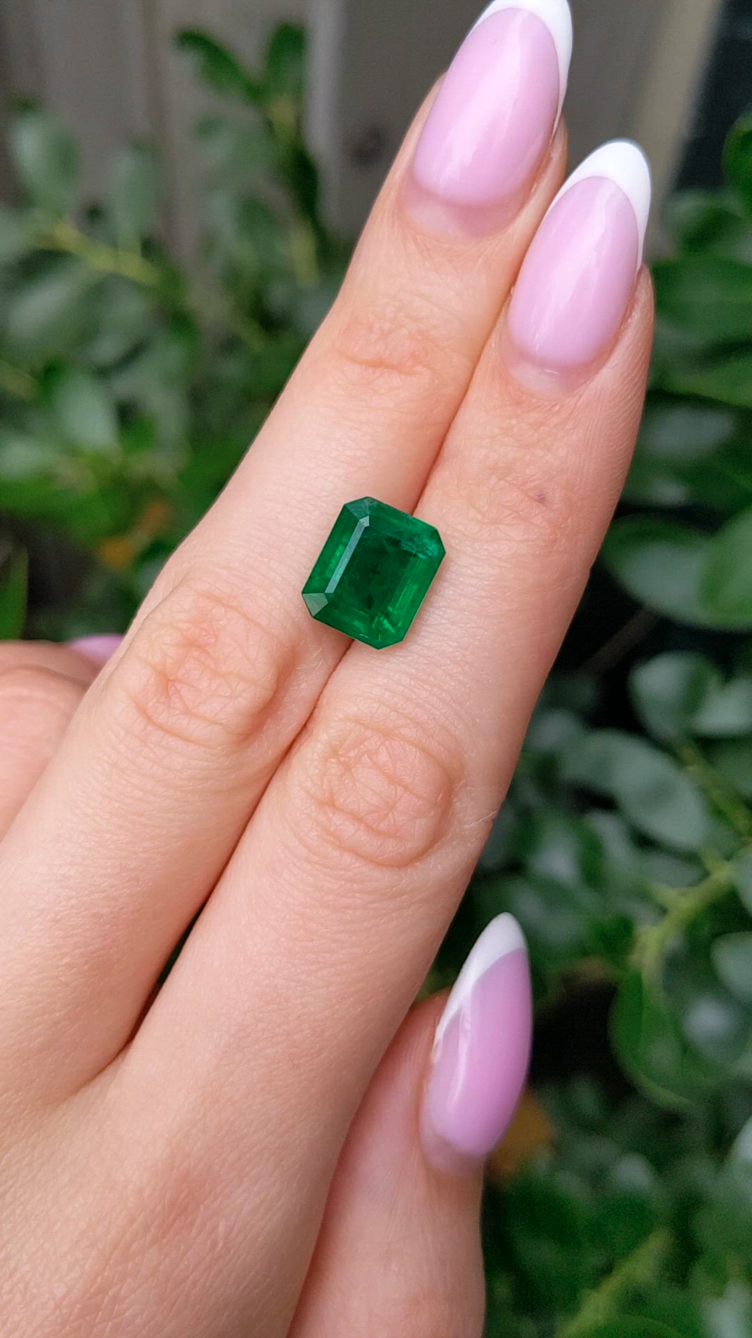 5.40 Ct. Emerald from Zambia Size Video
