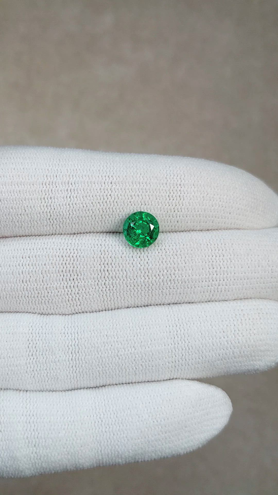 1.71 Ct. Emerald from Zambia Size Video