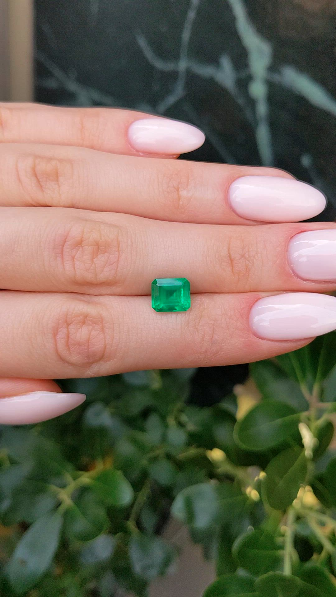 2.18 Ct. Emerald from Brazil Size Video