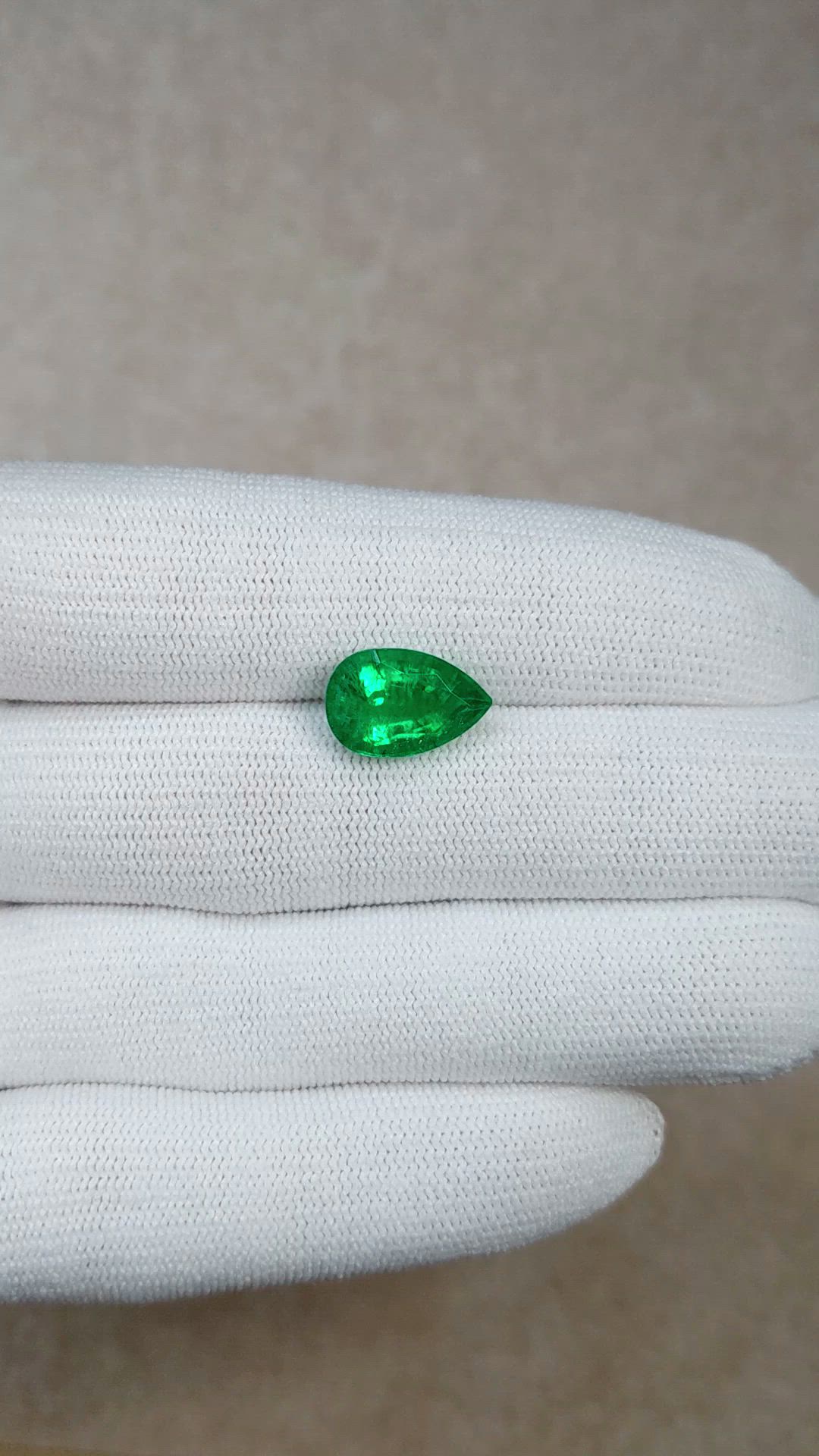 4.26 Ct. Emerald from Zambia Size Video