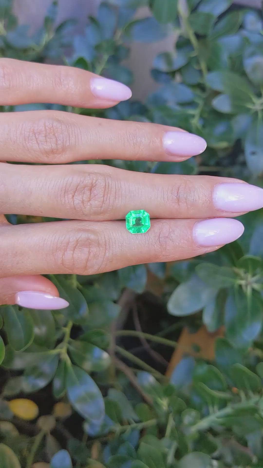 1.64 Ct. Emerald from Colombia Size Video