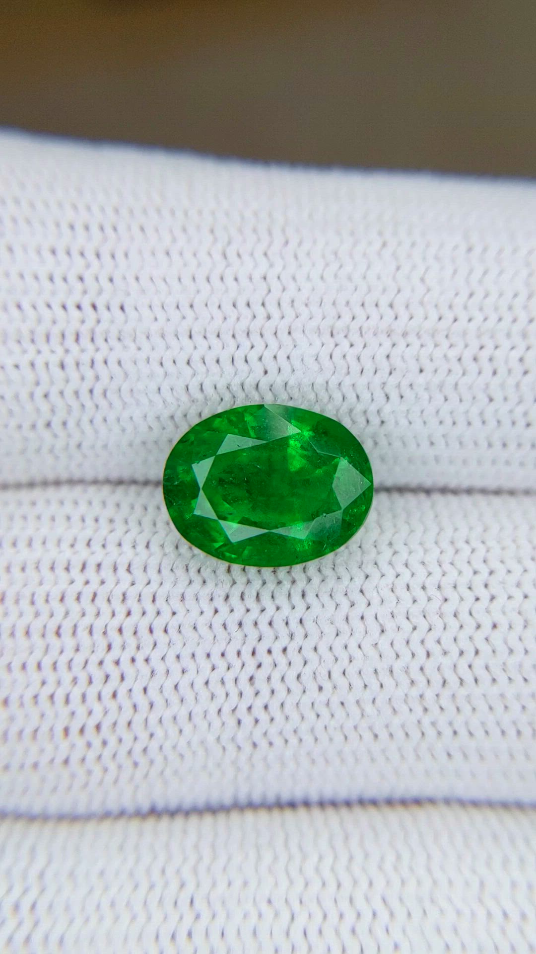 3.12 Ct. Emerald from Zambia Size Video