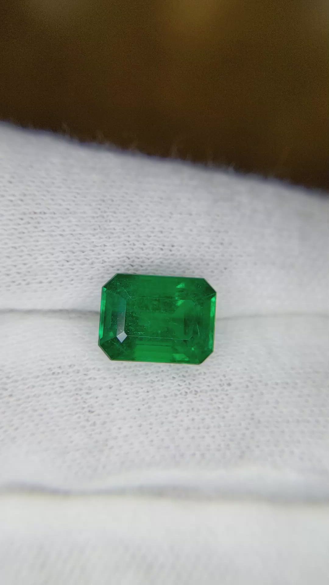 3.40 Ct. Emerald from Zambia Size Video