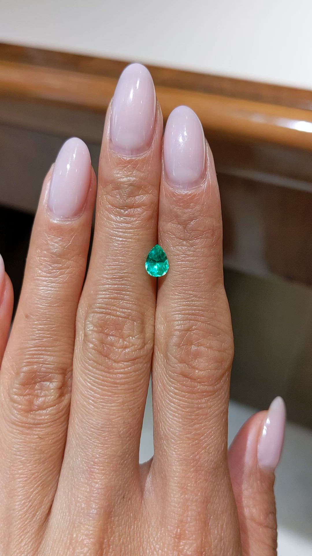 0.62 Ct. Emerald from Colombia Size Video