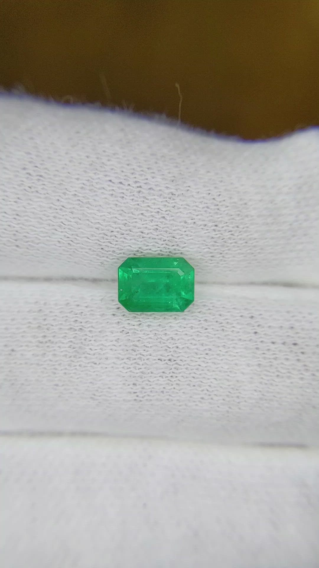 1.01 Ct. Emerald from Zambia Size Video