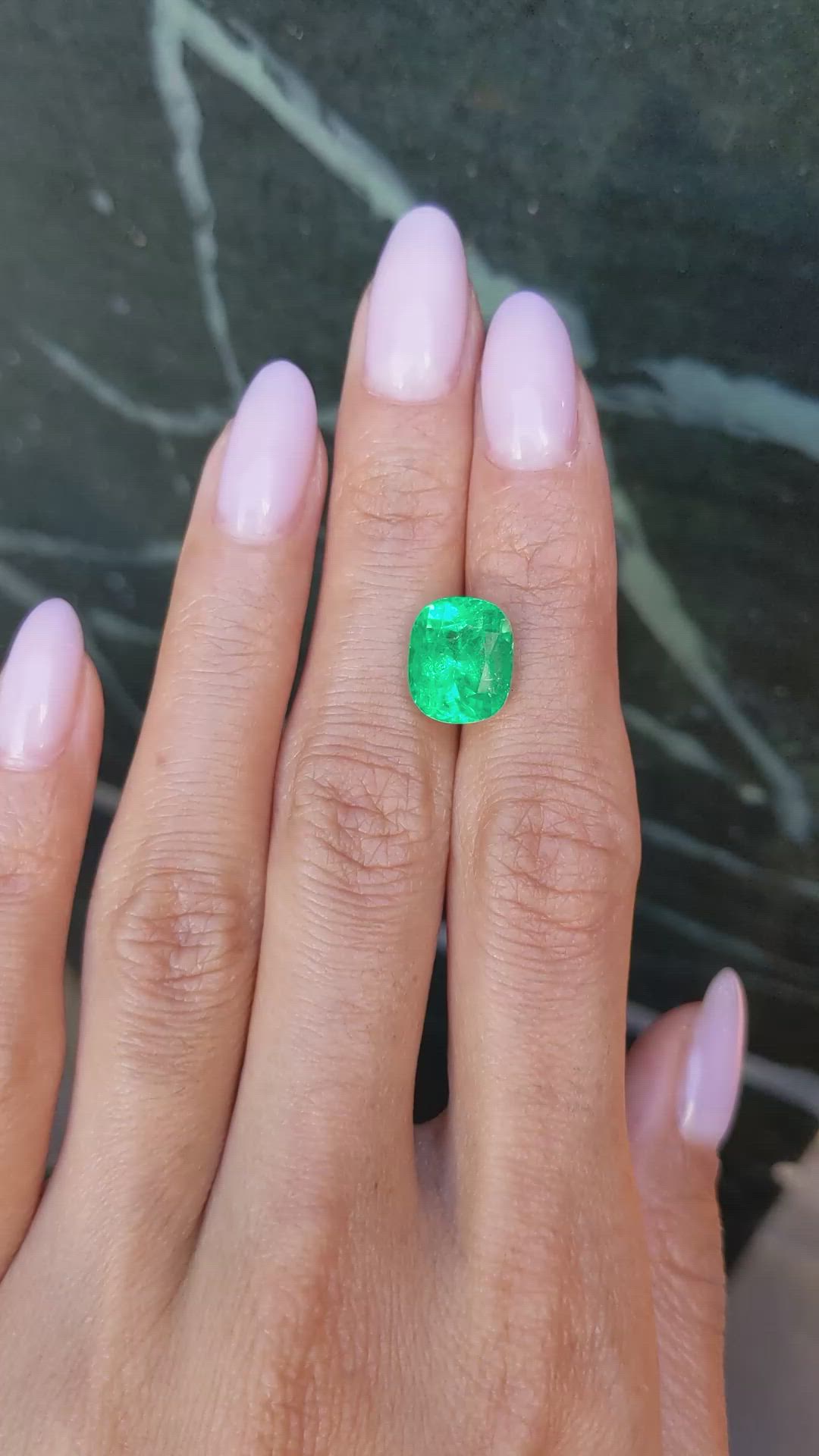 4.83 Ct. Emerald from Colombia Size Video
