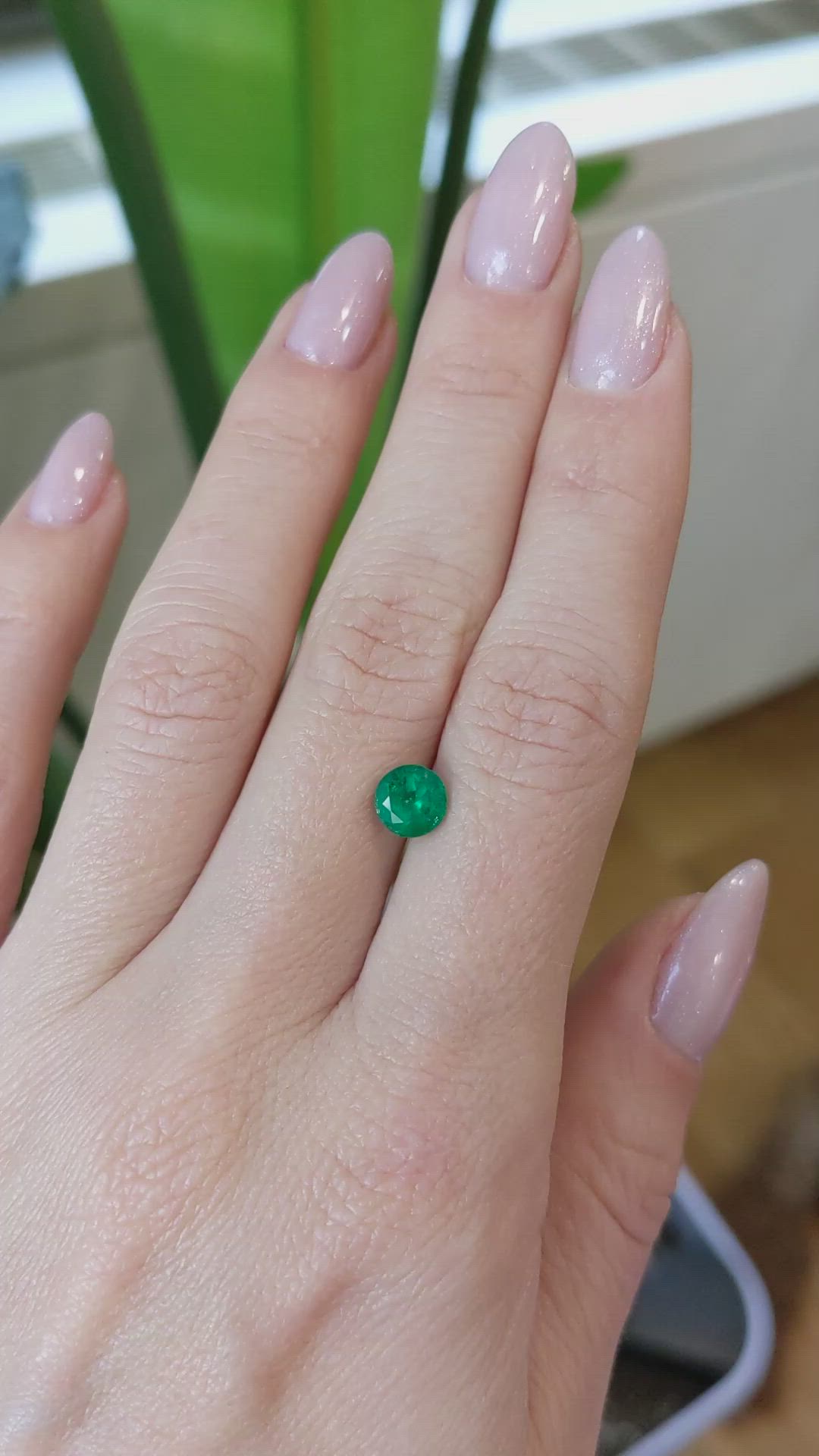 1.10 Ct. Emerald from Zambia Size Video