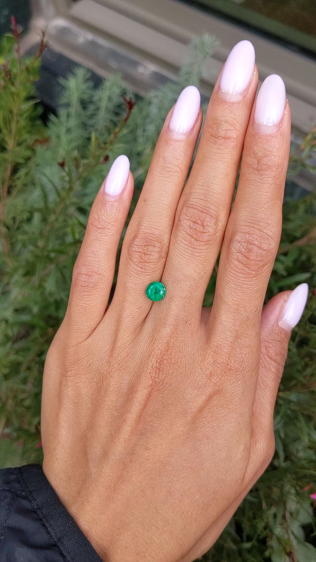 1.13 Ct. Emerald from Zambia Size Video