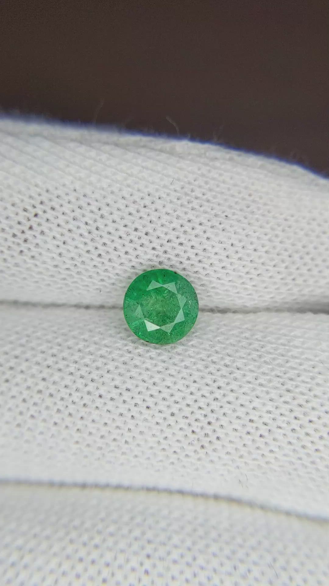 1.15 Ct. Emerald from Zambia Size Video