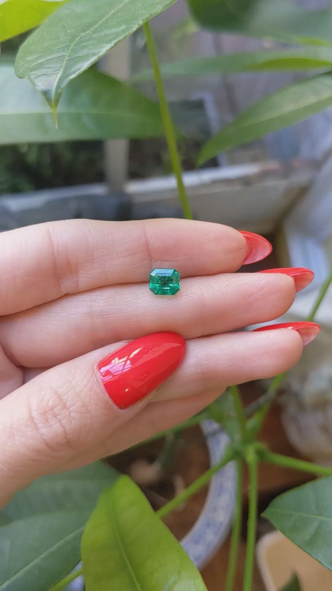 1.36 Ct. Emerald from Colombia Size Video