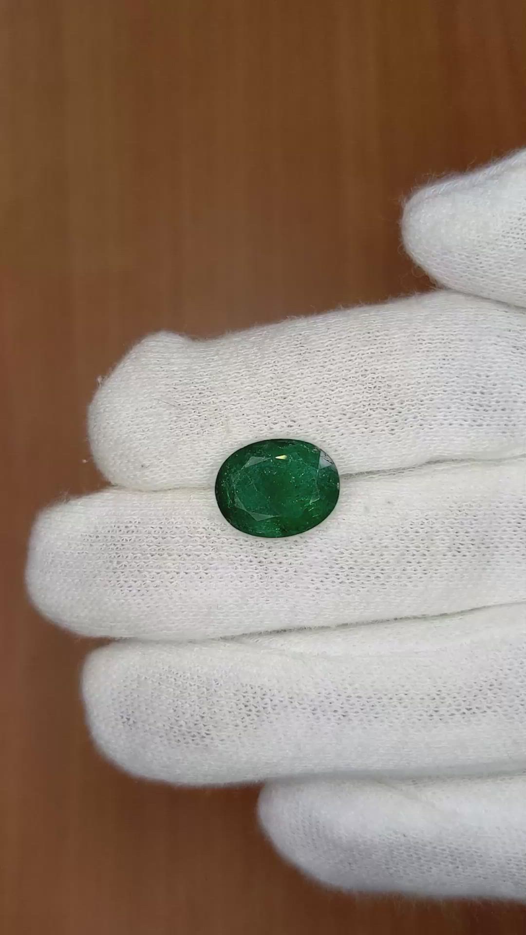 4.24 Ct. Emerald from Zambia Size Video