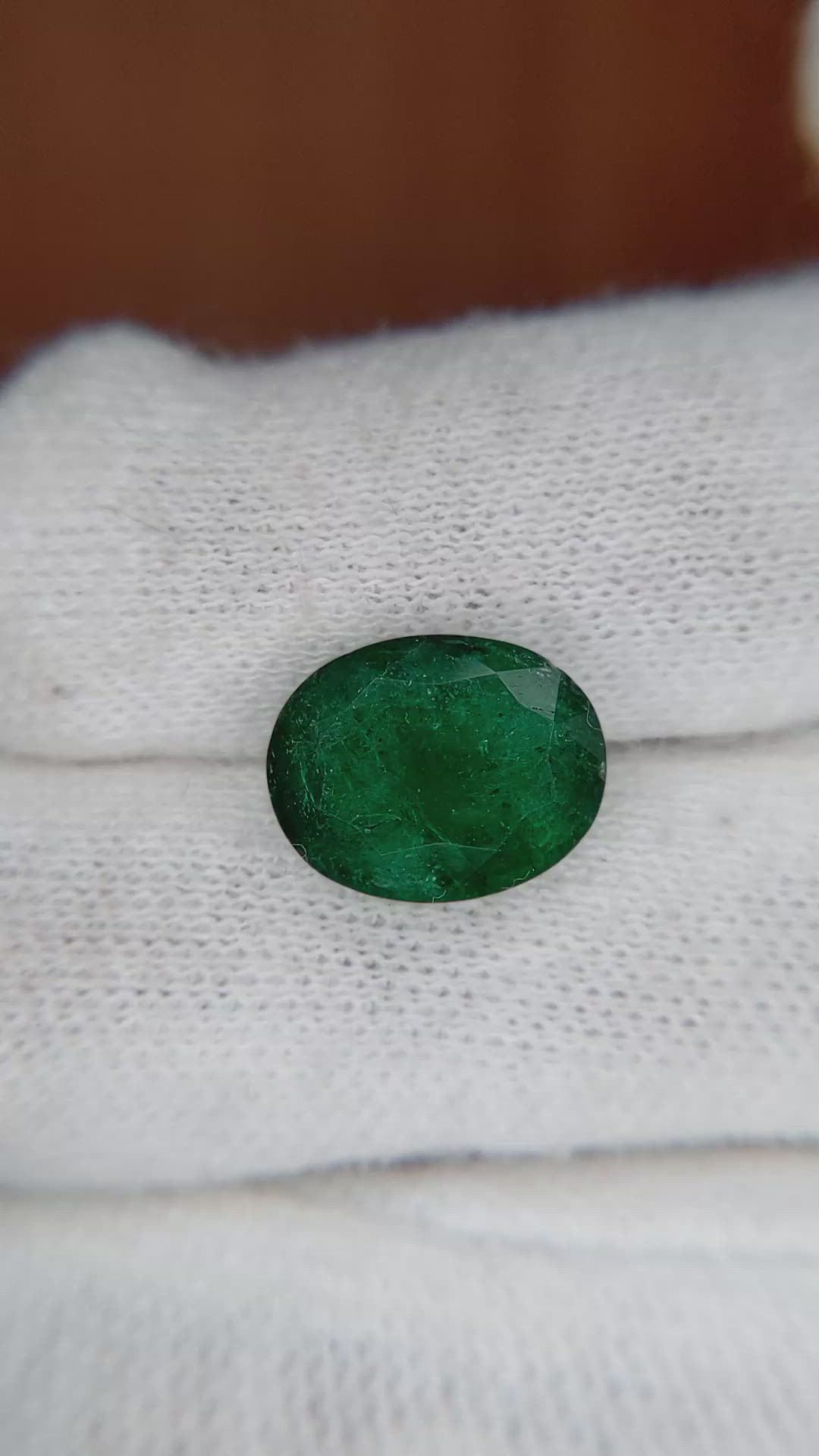 4.24 Ct. Emerald from Zambia Size Video