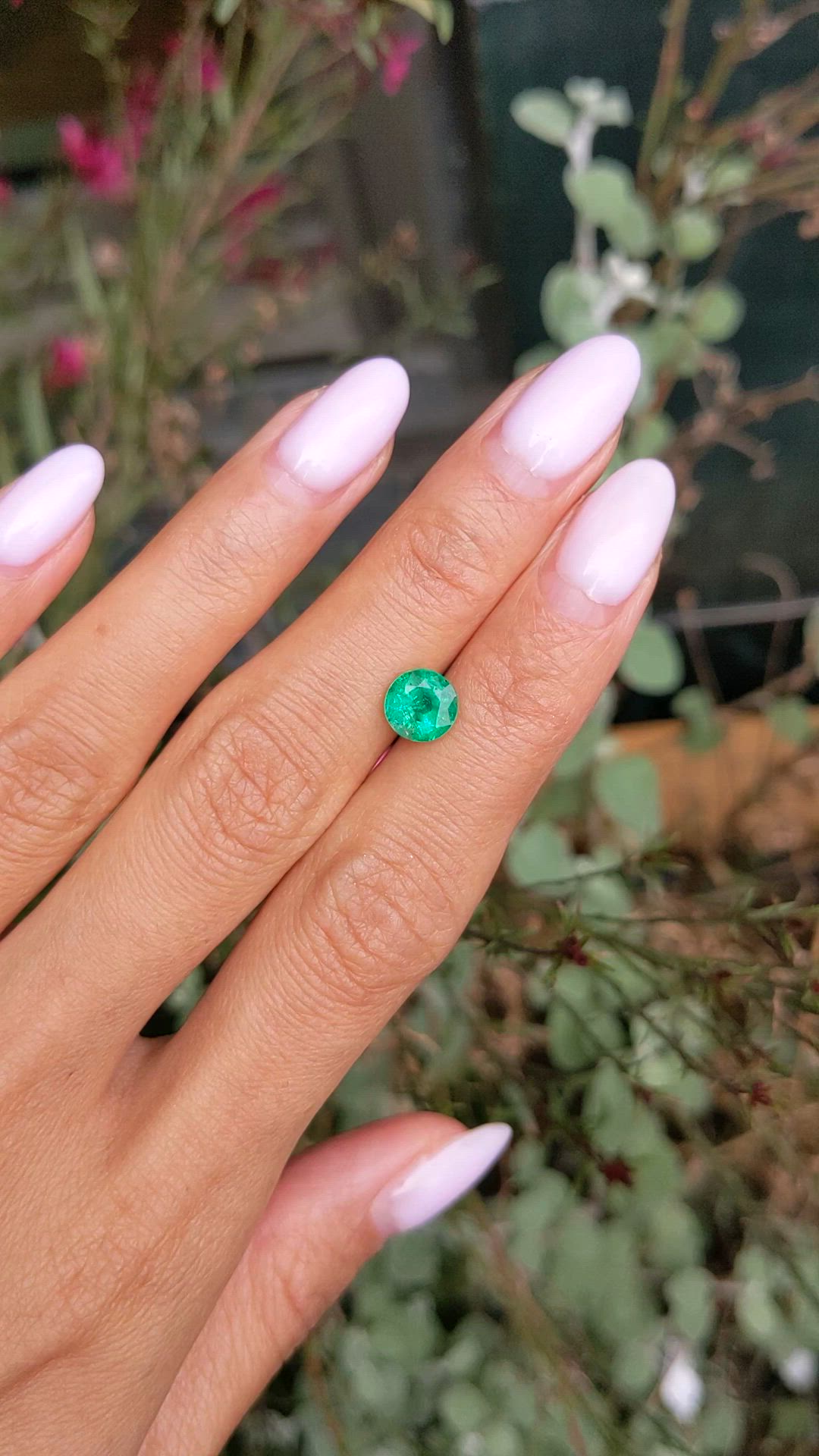 1.31 Ct. Emerald from Zambia Size Video