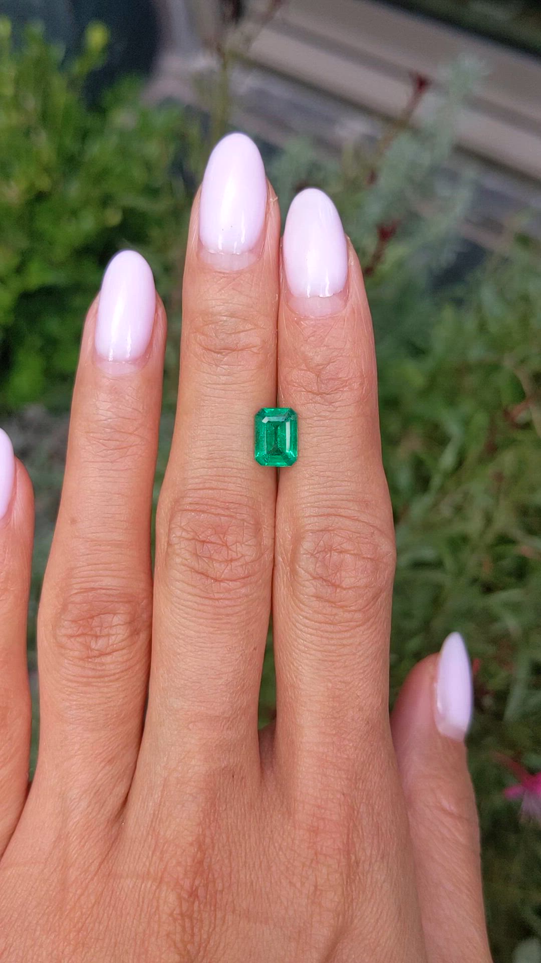 1.32 Ct. Emerald from Zambia Size Video