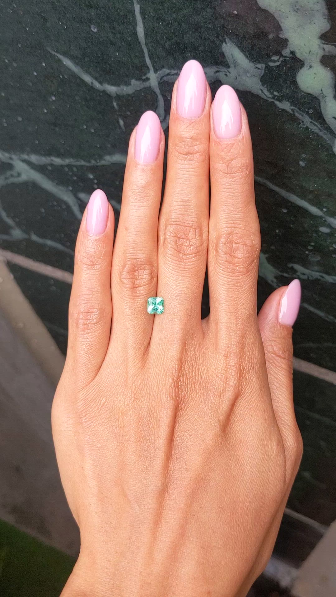 0.70 Ct. Emerald from Brazil Size Video