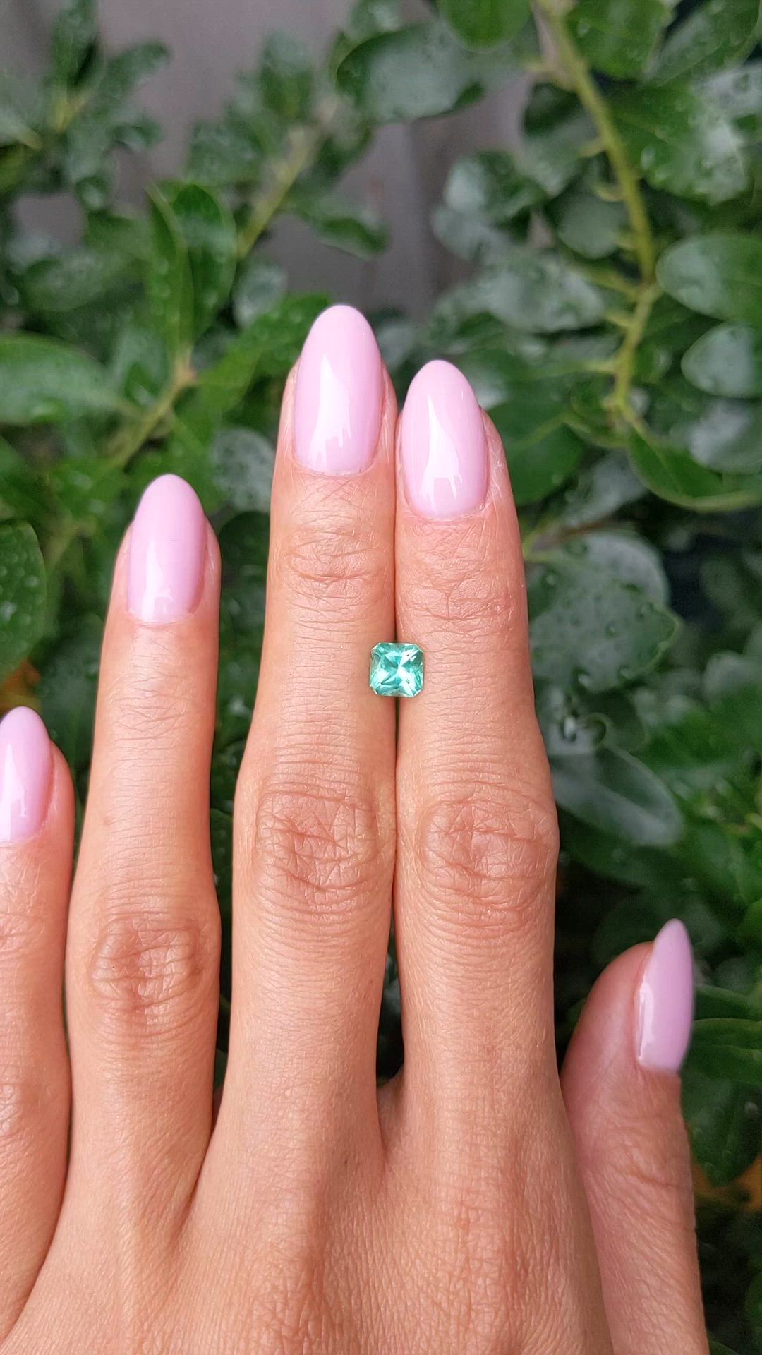 0.76 Ct. Emerald from Brazil Size Video