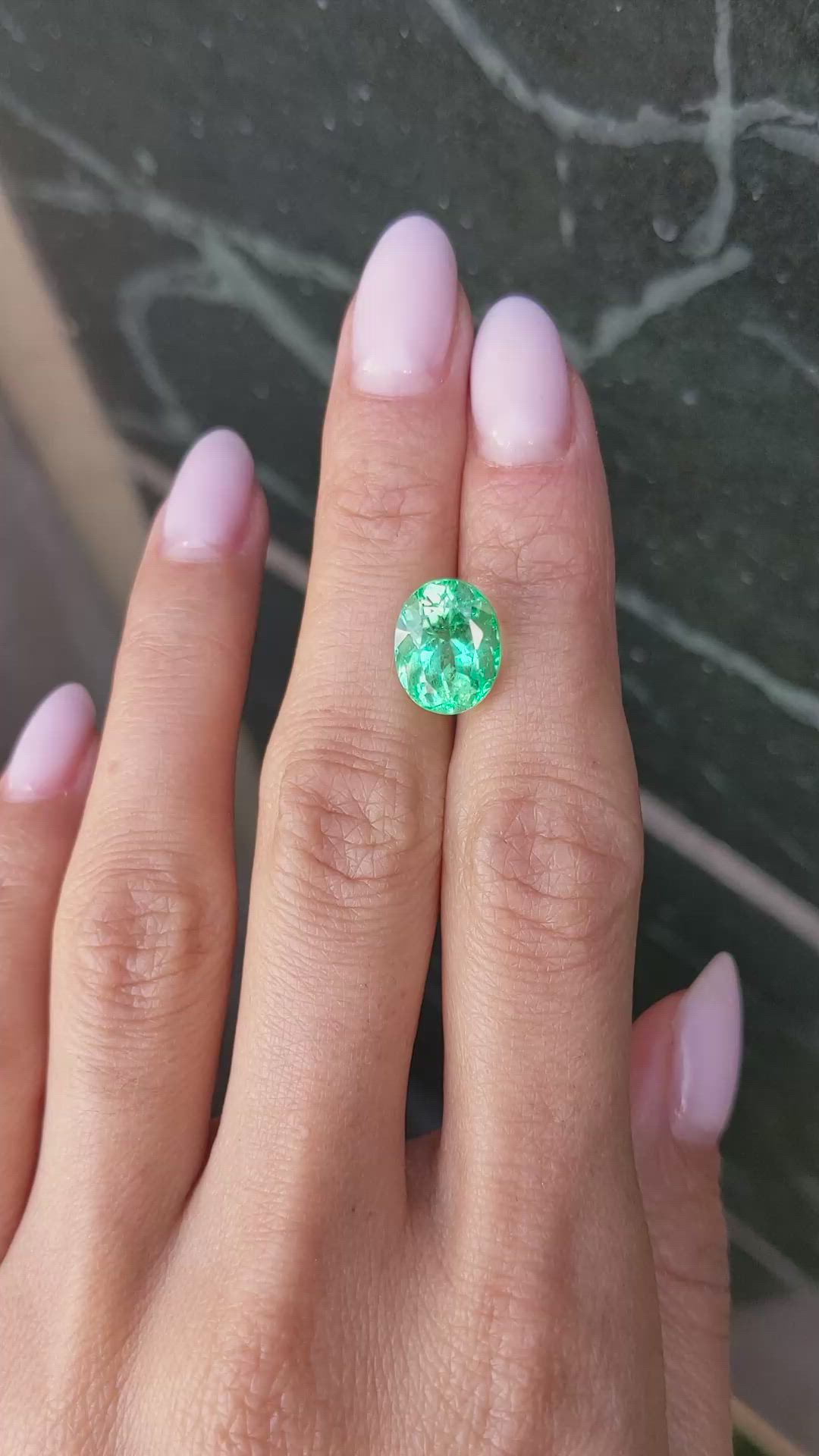 4.62 Ct. Emerald from Colombia Size Video