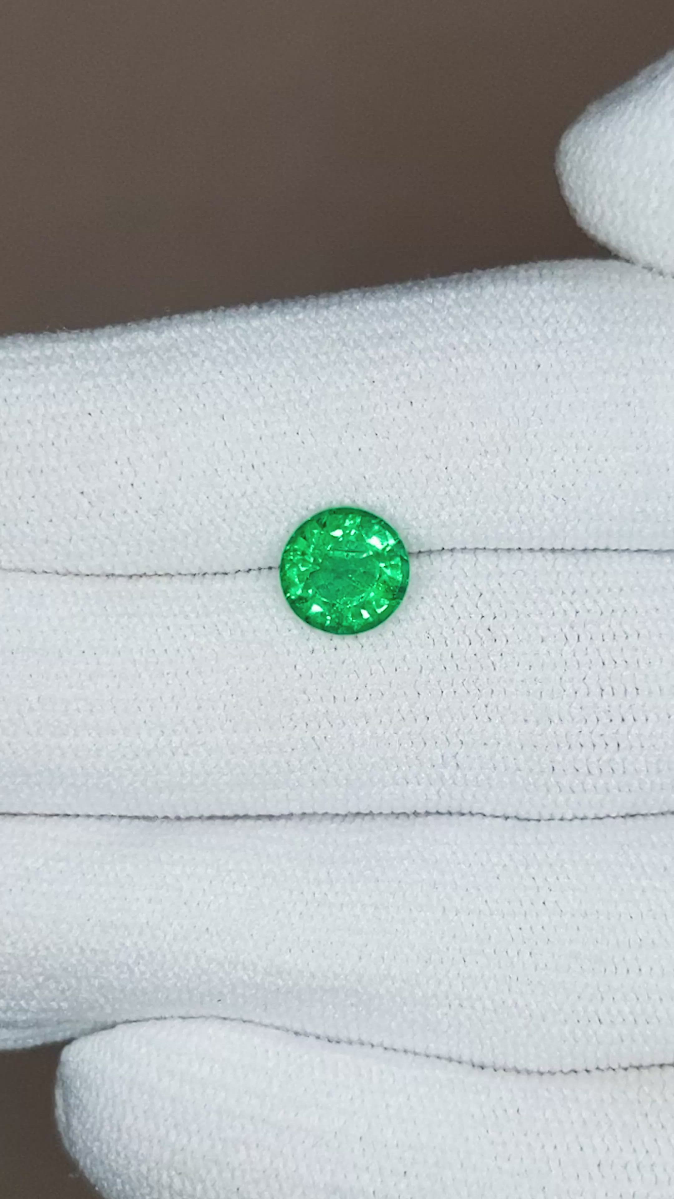 1.26 Ct. Emerald from Zambia Size Video