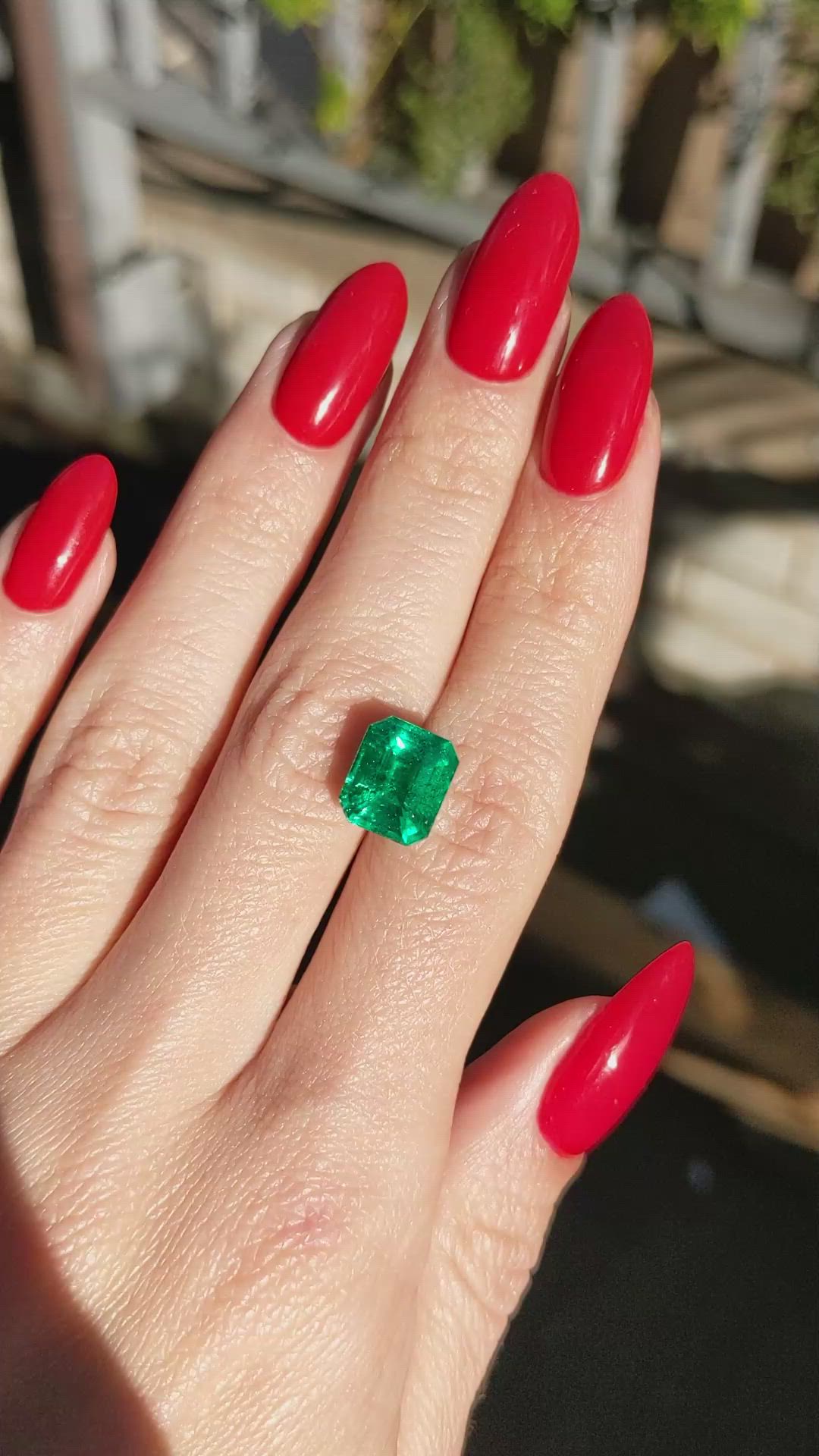 3.61 Ct. Emerald from Colombia Size Video