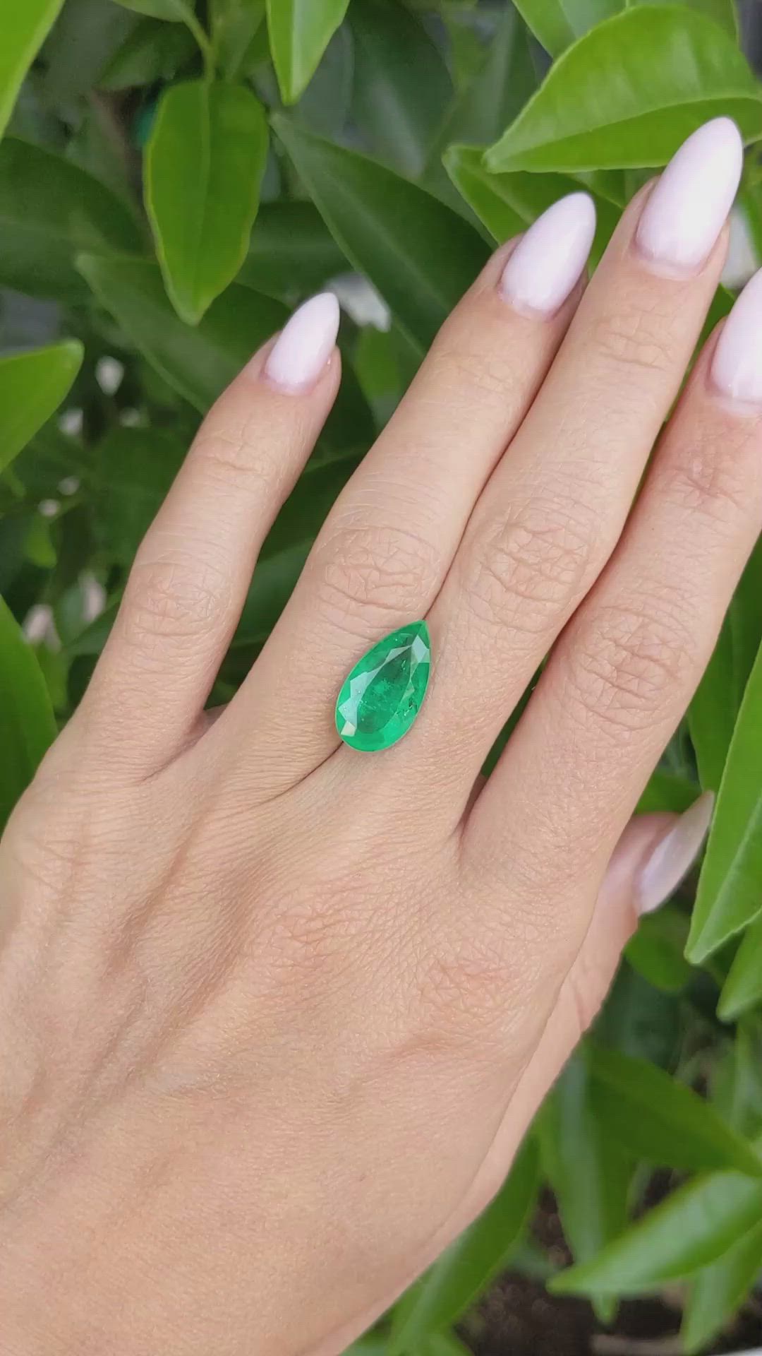 4.50 Ct. Emerald from Brazil Size Video