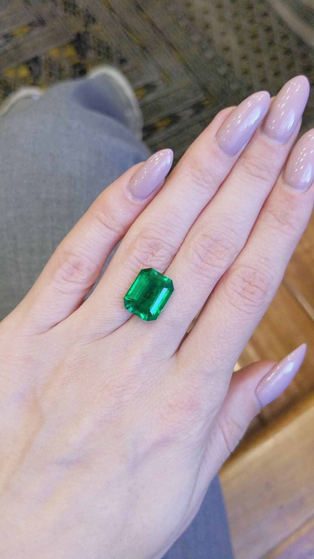 5.94 Ct. Emerald from Afghanistan Size Video