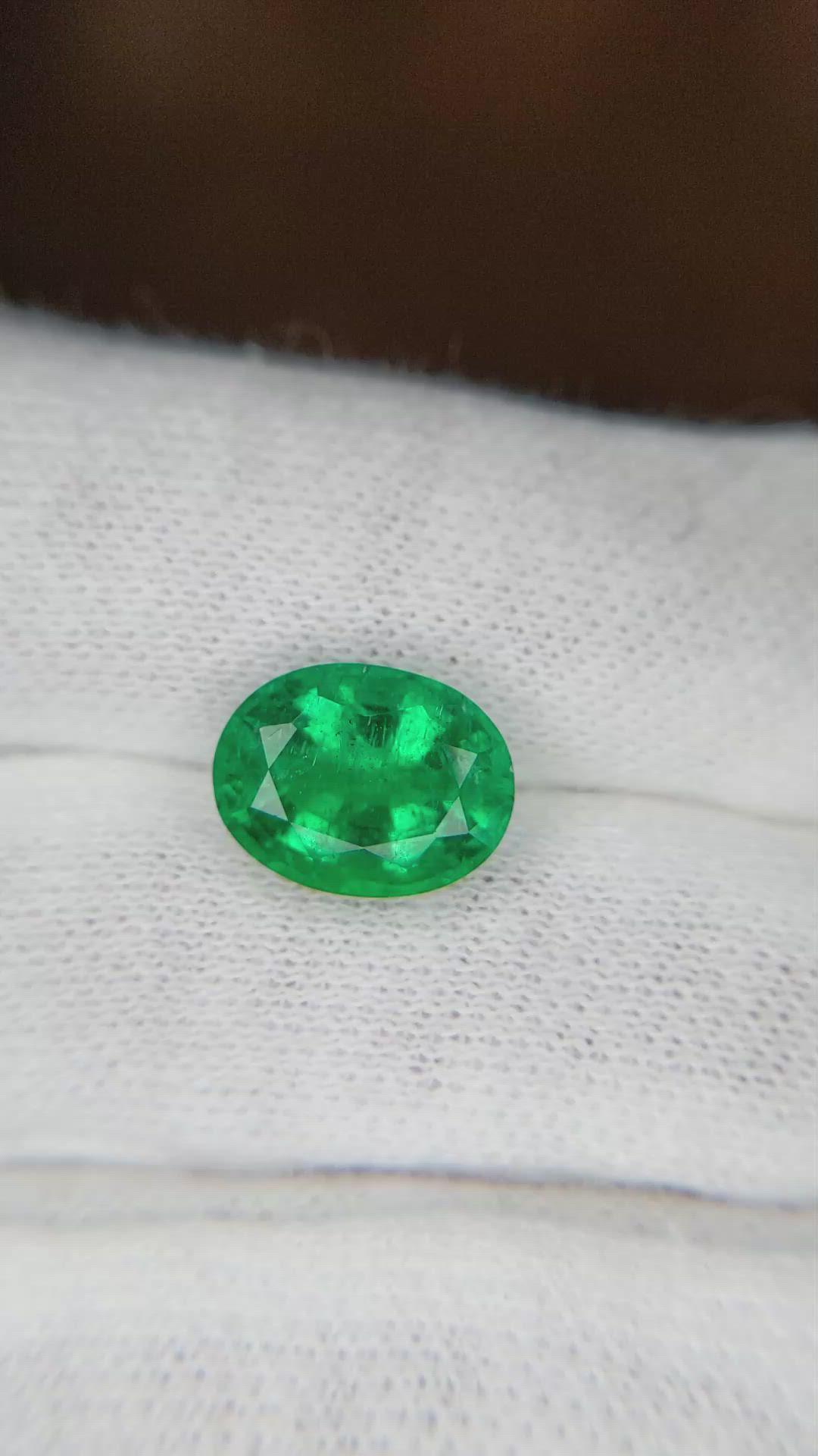 3.33 Ct. Emerald from Zambia Size Video