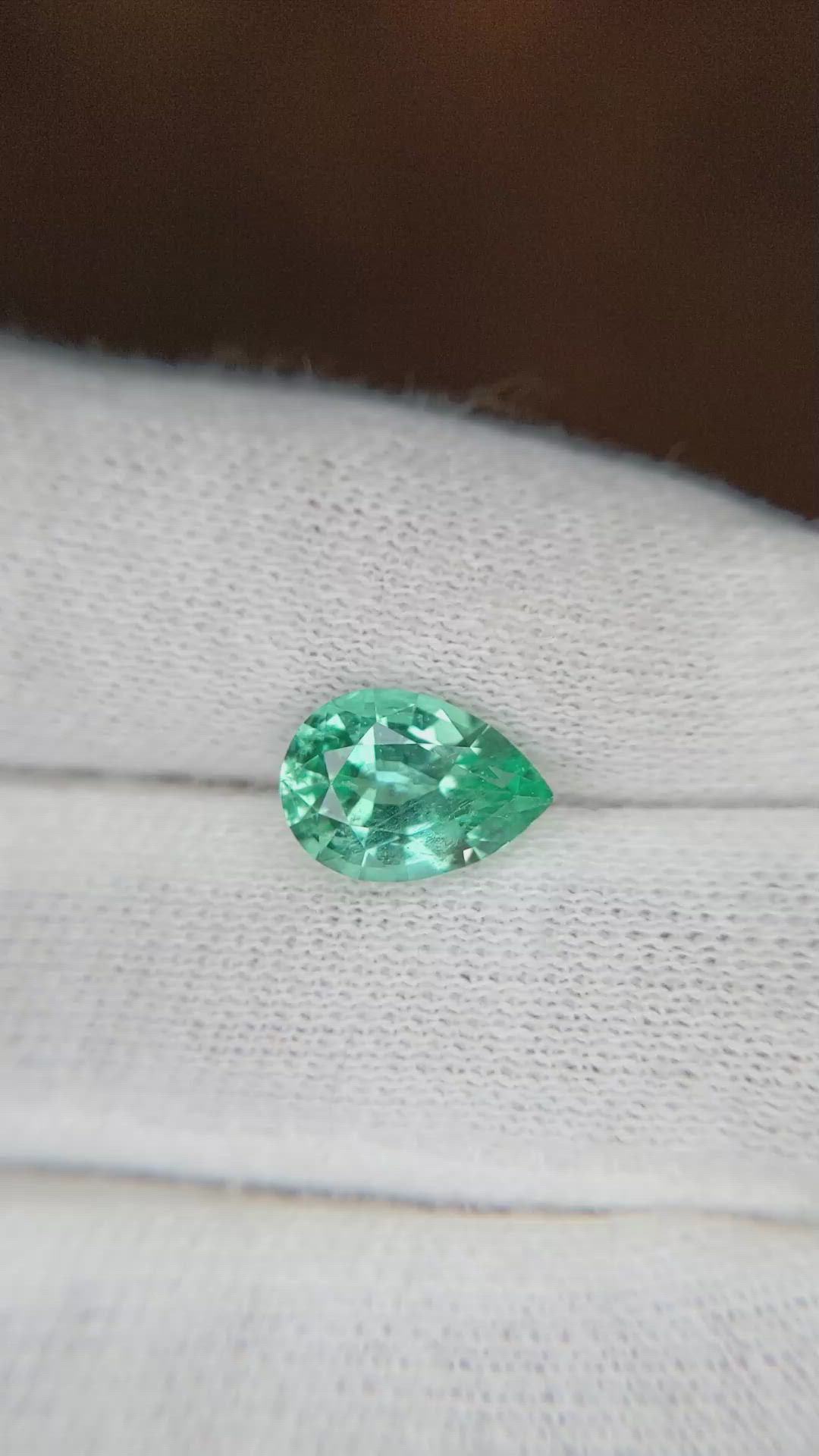 1.90 Ct. Emerald from Brazil Size Video