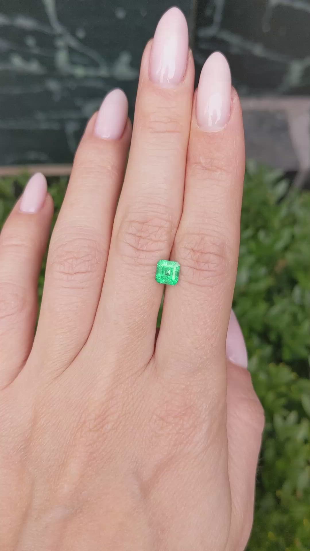 0.78 Ct. Emerald from Colombia Size Video