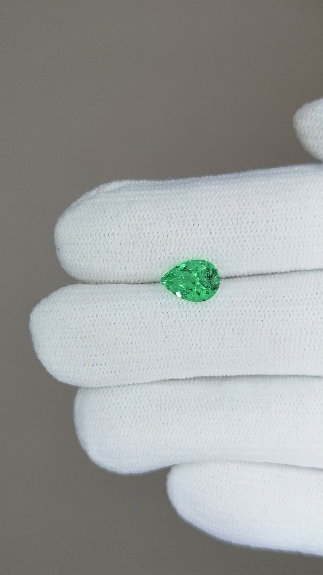 1.03 Ct. Emerald from Russia Size Video