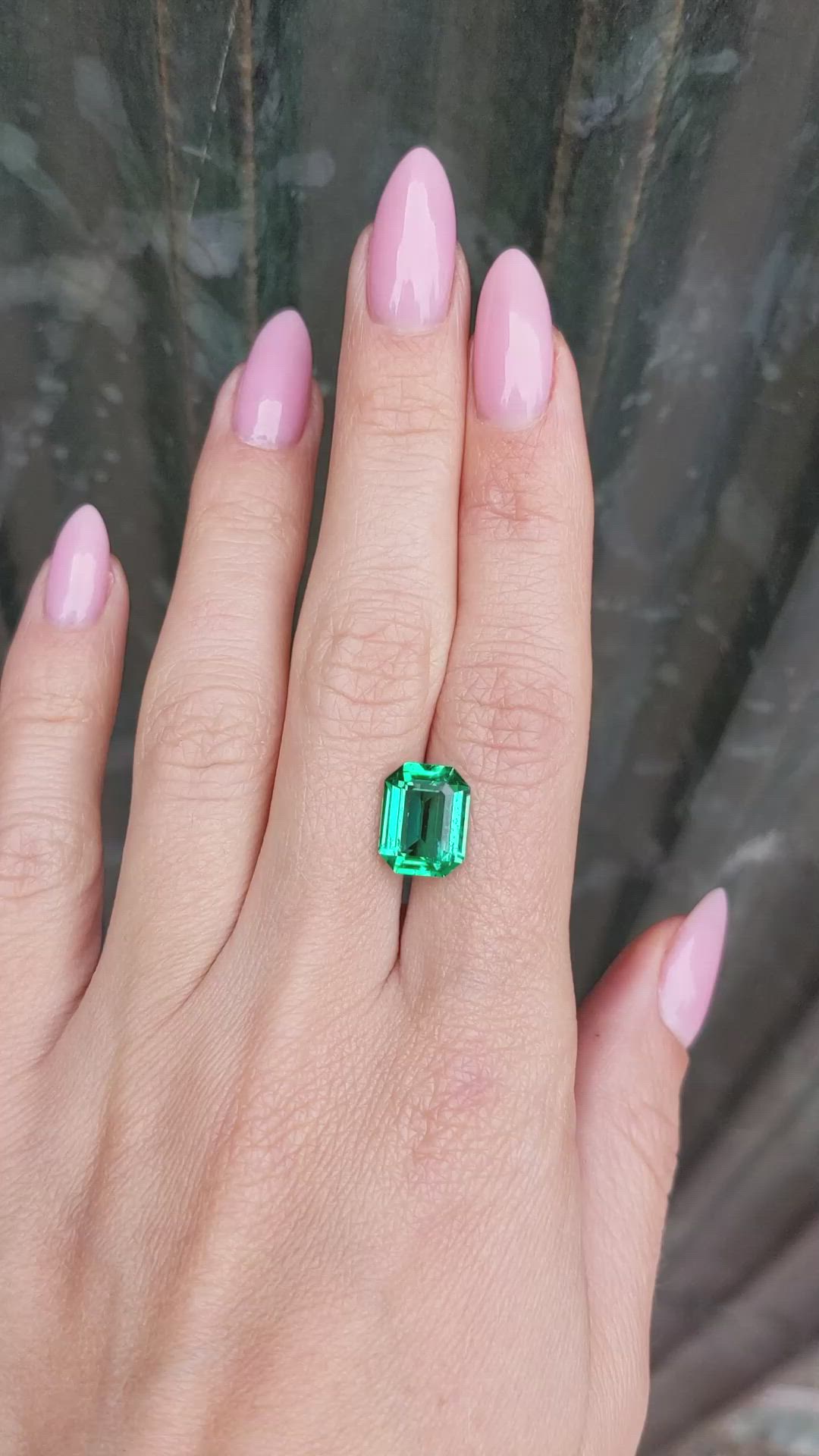 4.00 Ct. Emerald from Zambia Size Video