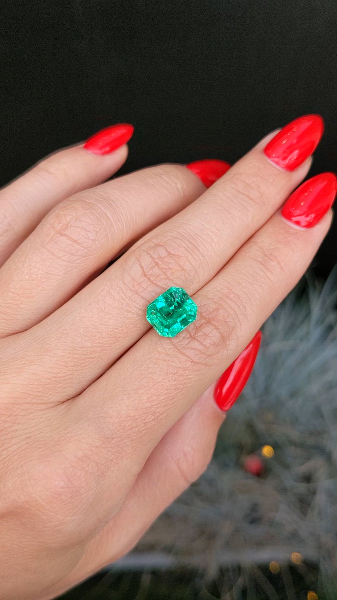 2.99 Ct. Emerald from Colombia Size Video