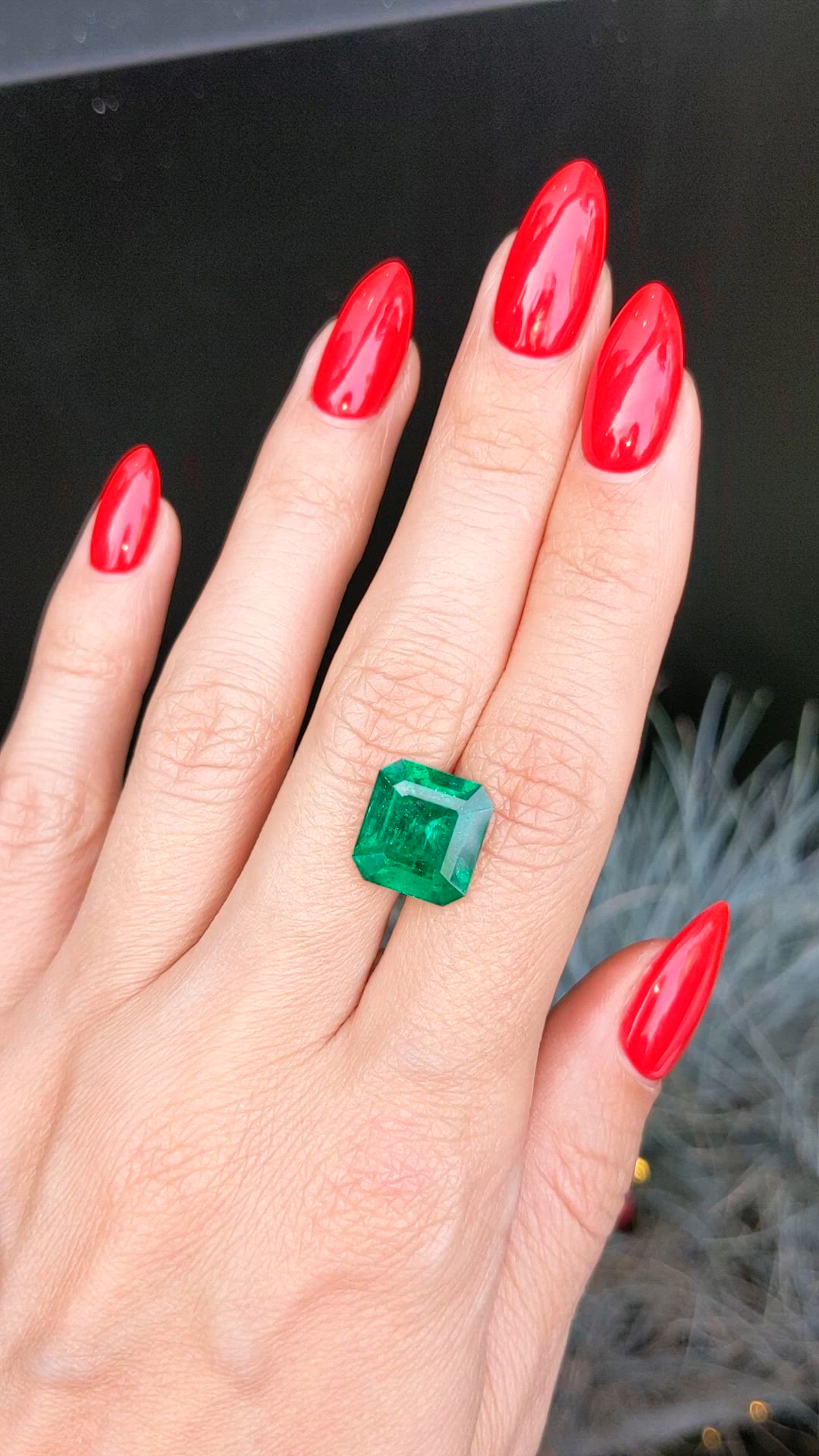 5.84 Ct. Emerald from Colombia Size Video