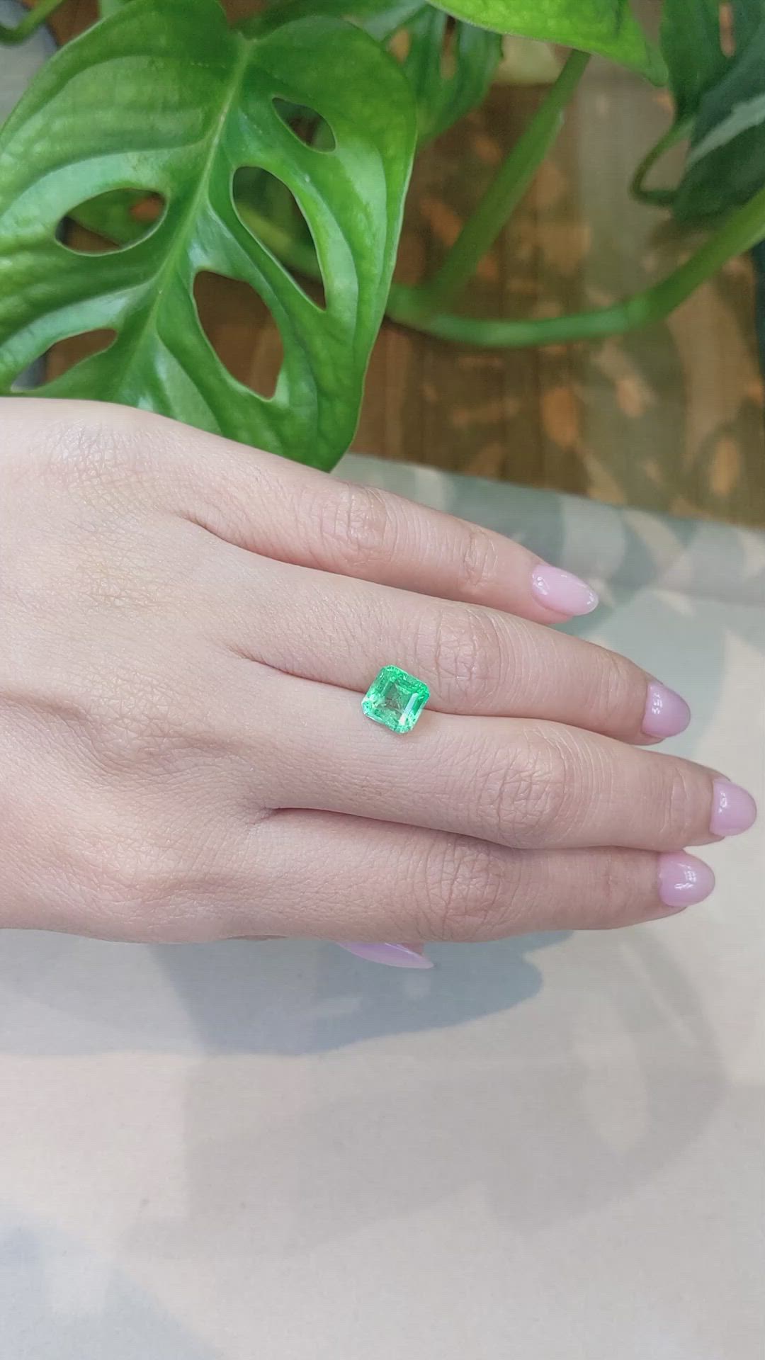 1.75 Ct. Emerald from Colombia Size Video