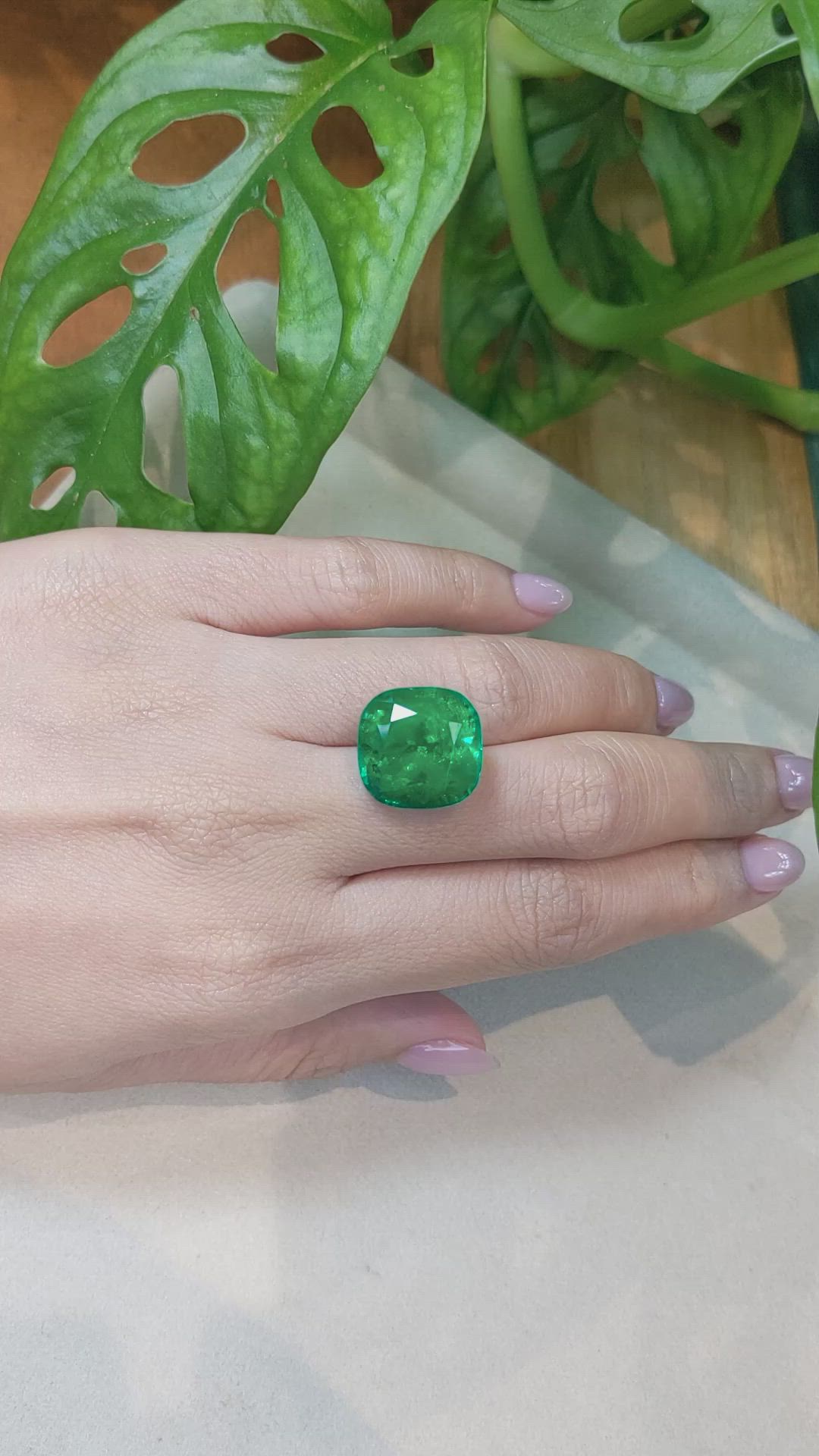 15.83 Ct. Emerald from Colombia Size Video