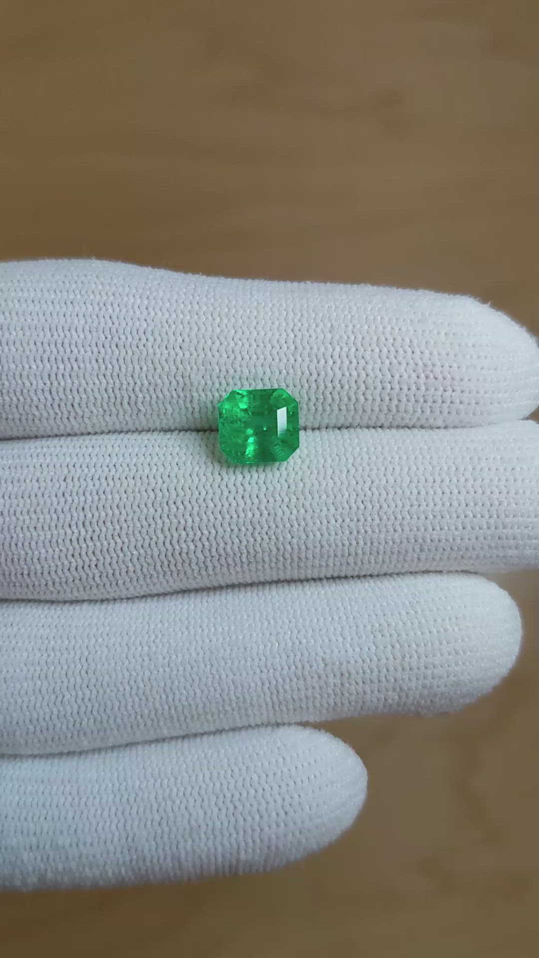 2.06 Ct. Emerald from Colombia Size Video
