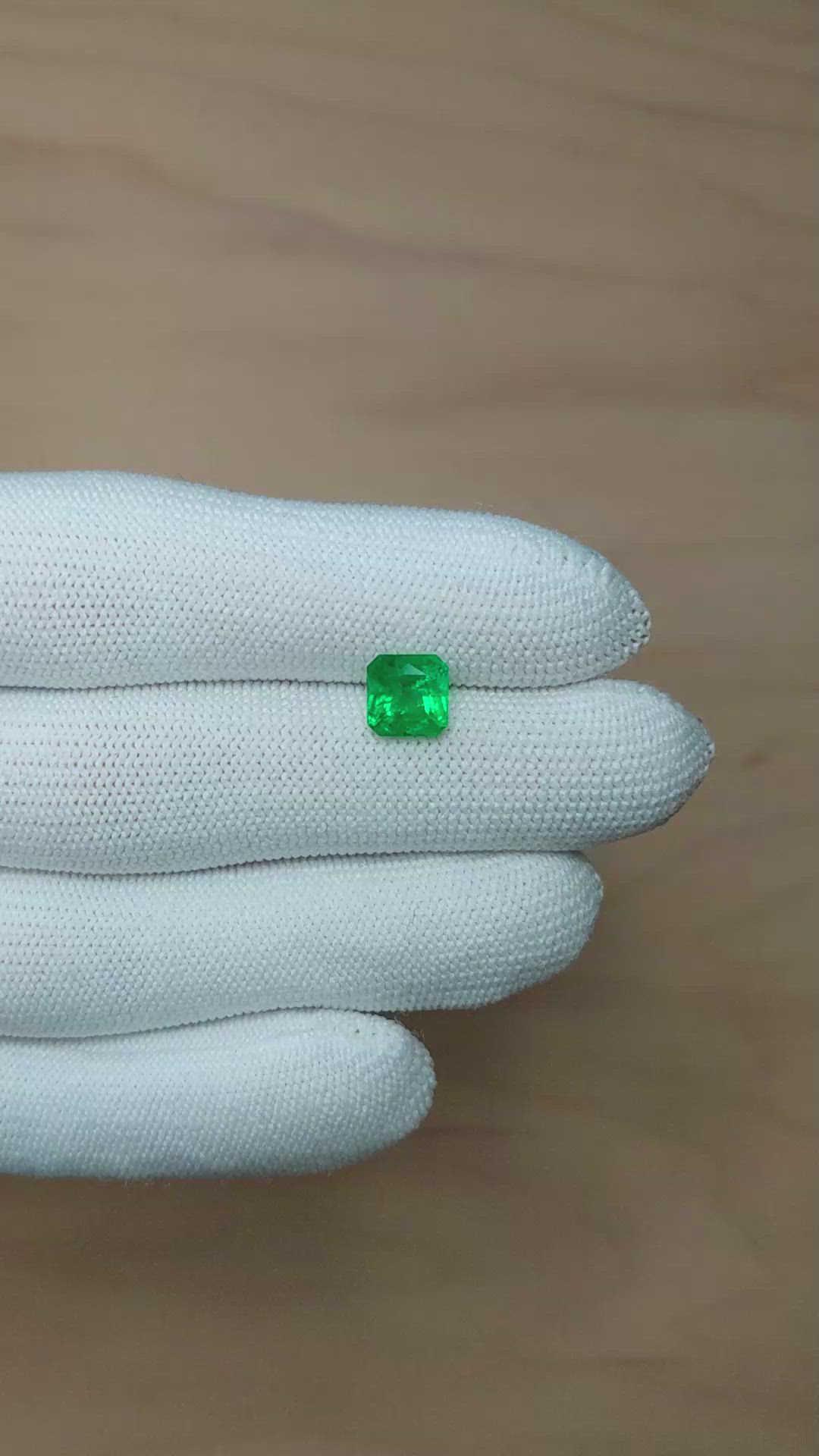1.71 Ct. Emerald from Ethiopia Size Video