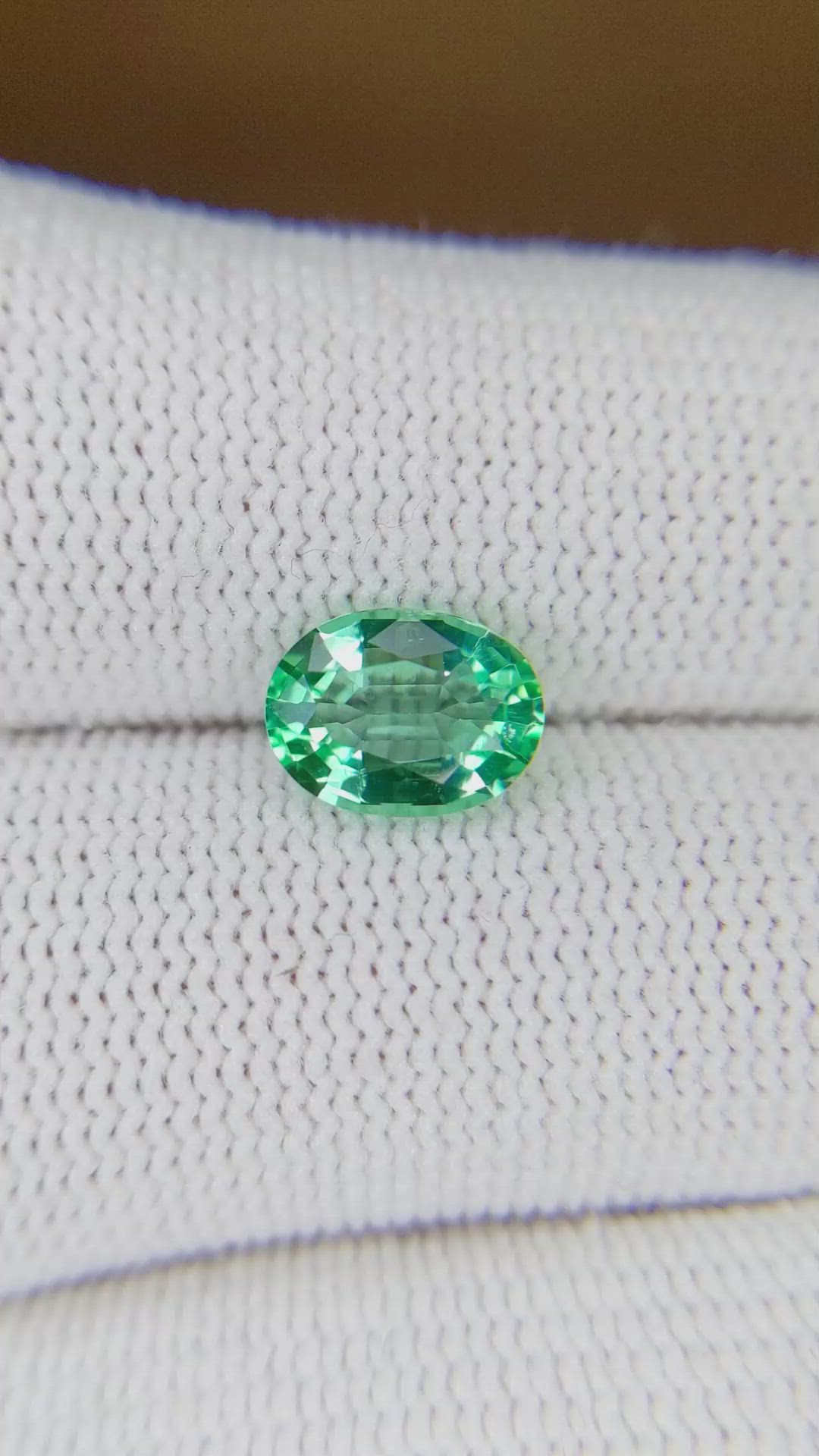 1.27 Ct. Emerald from Nigeria Size Video