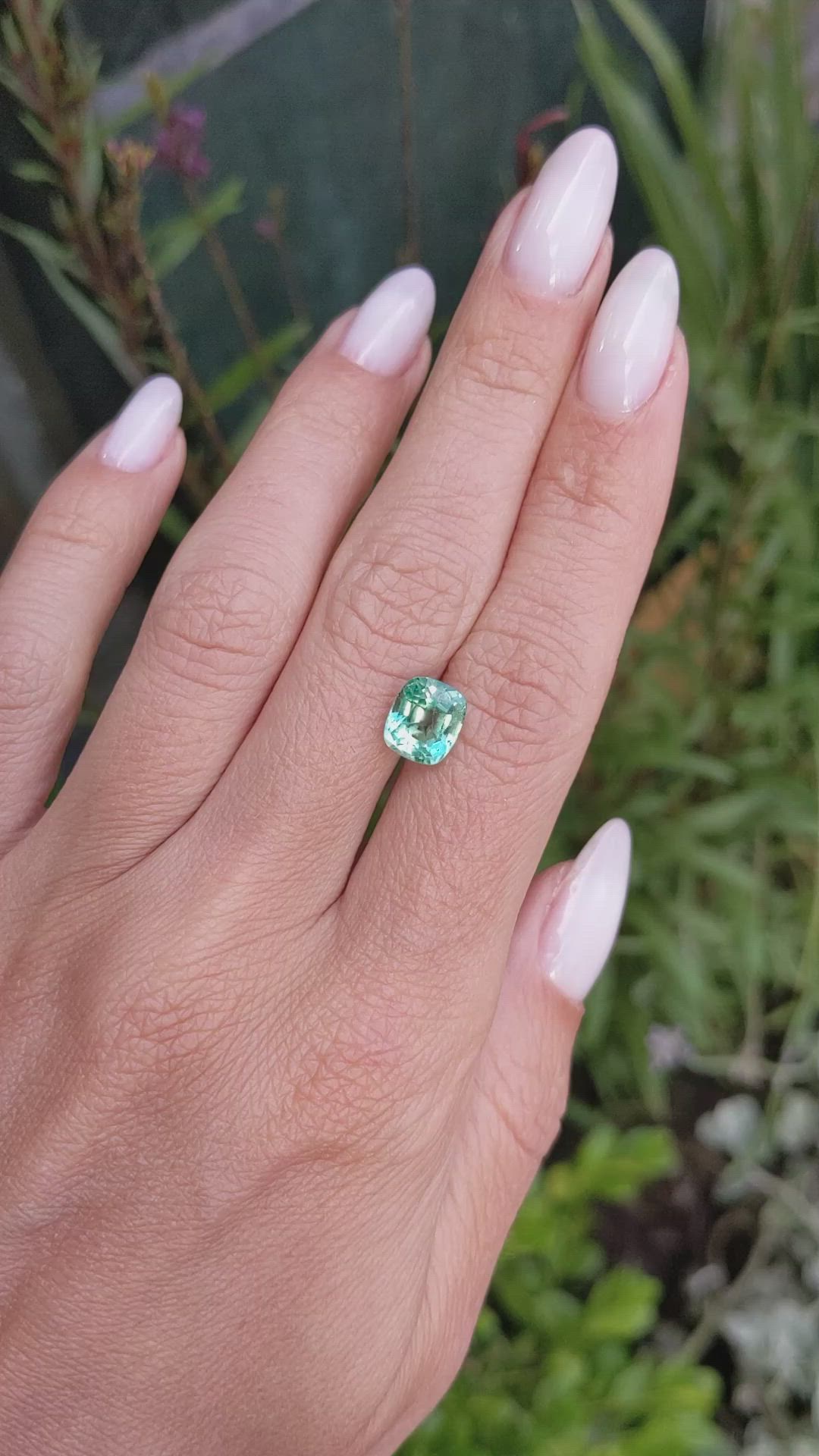 2.30 Ct. Emerald from Nigeria Size Video